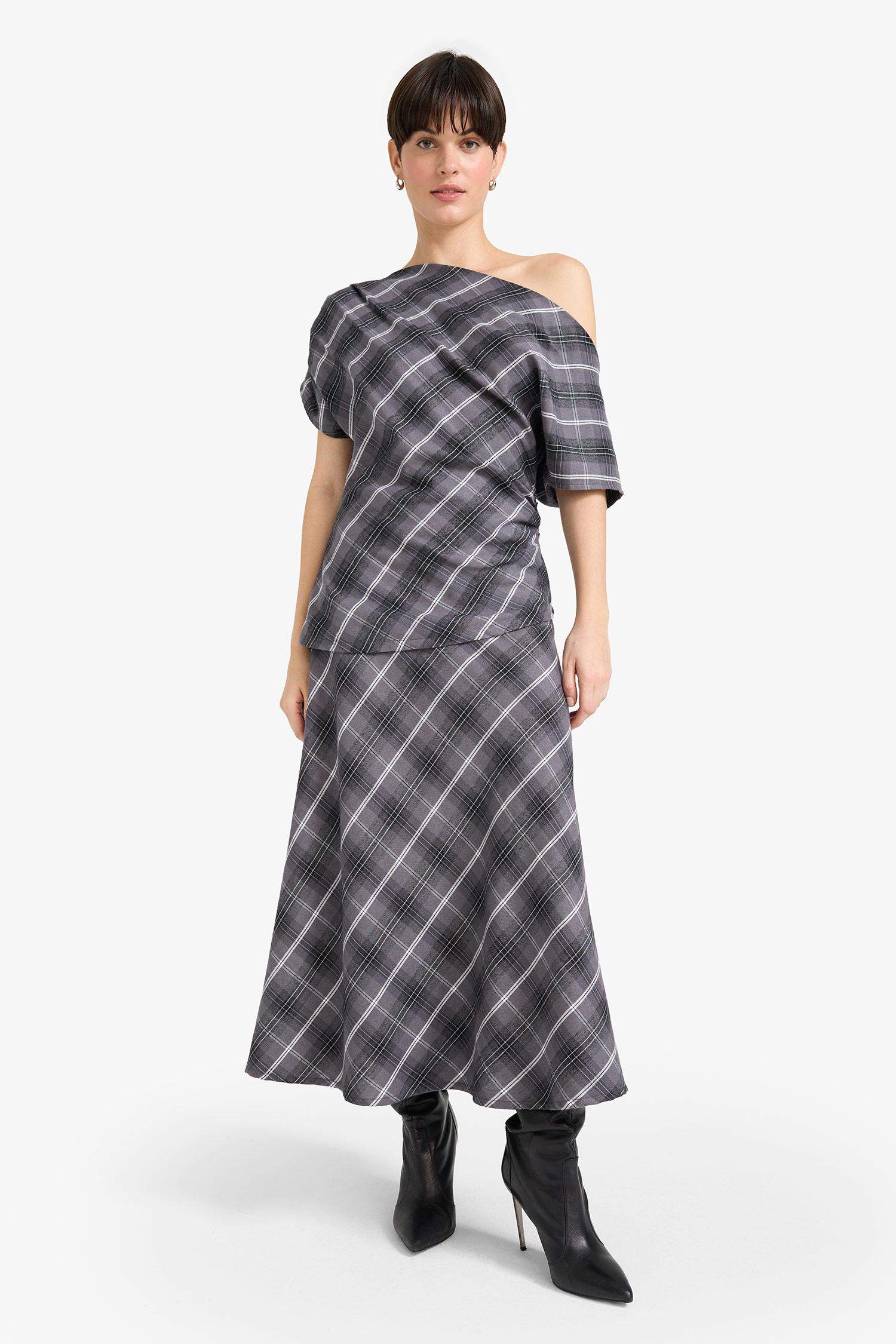 A Kesim Kareli Normal Bel Twill Midi Etek