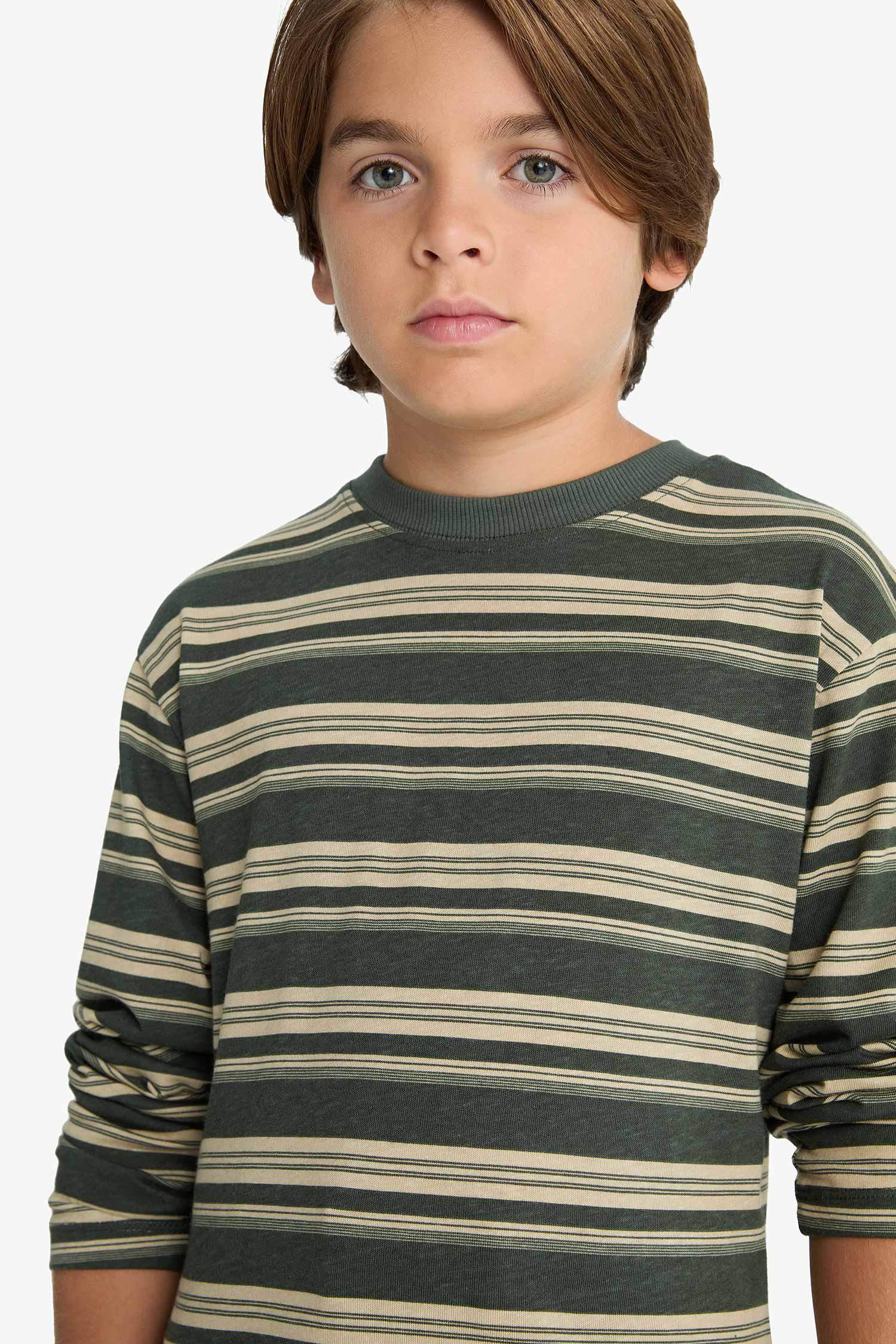 Erkek Çocuk Bisiklet Yaka Çizgili Uzun Kollu Tişört