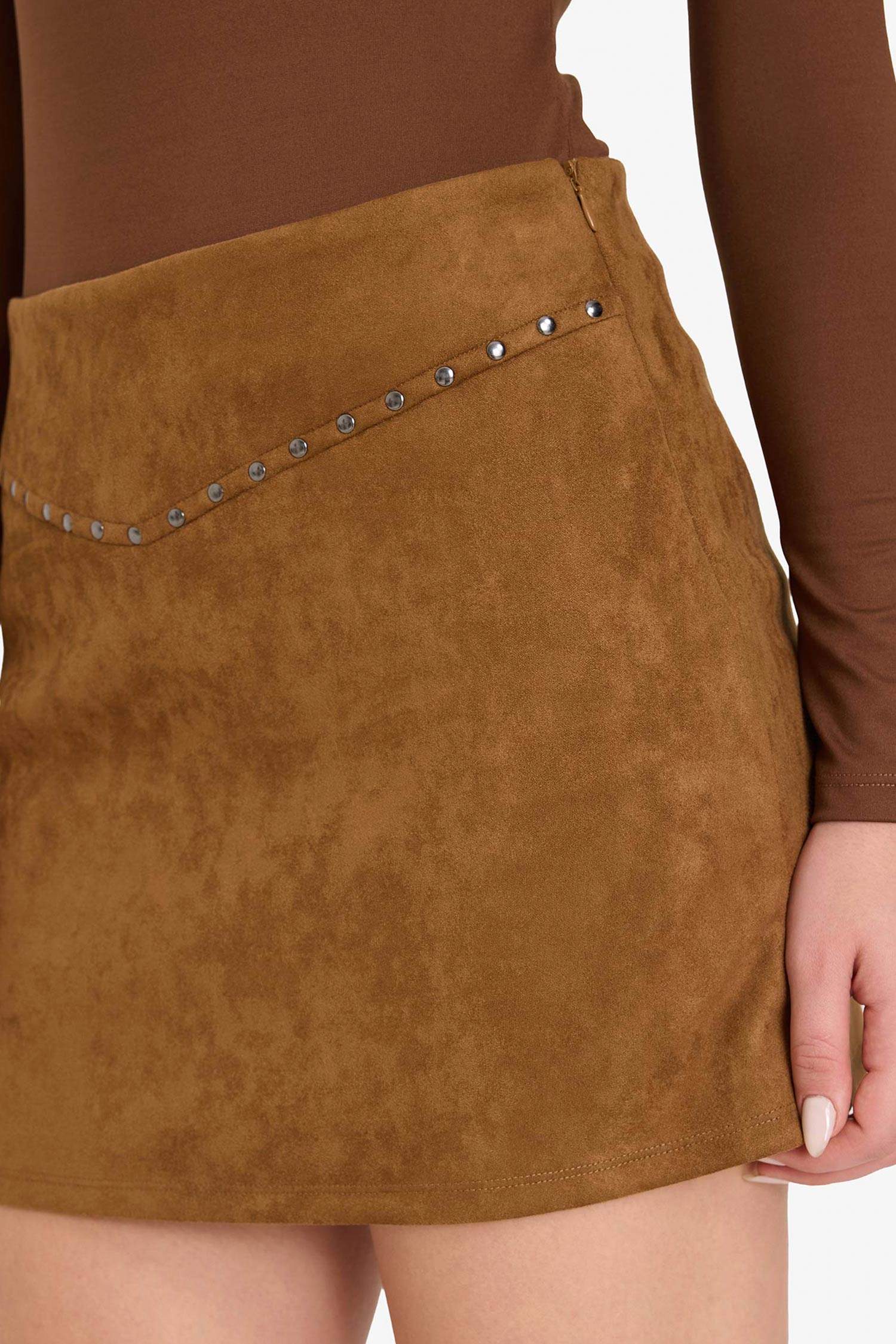 Орташа белді күдері шағын белдемше