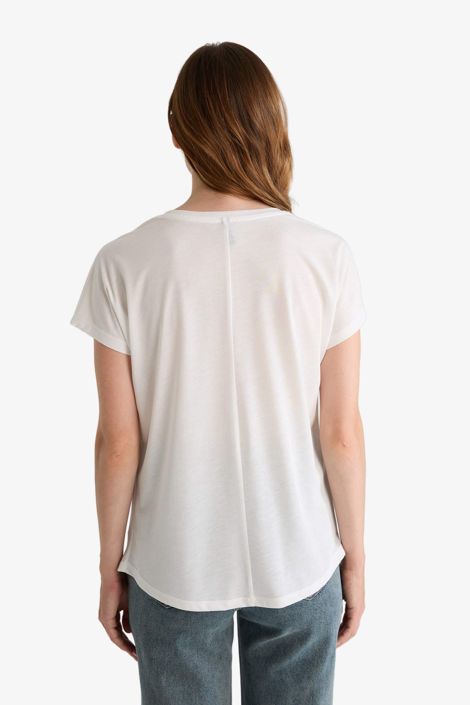 تيشيرت فلورال نص ردن بياخة مستديرة