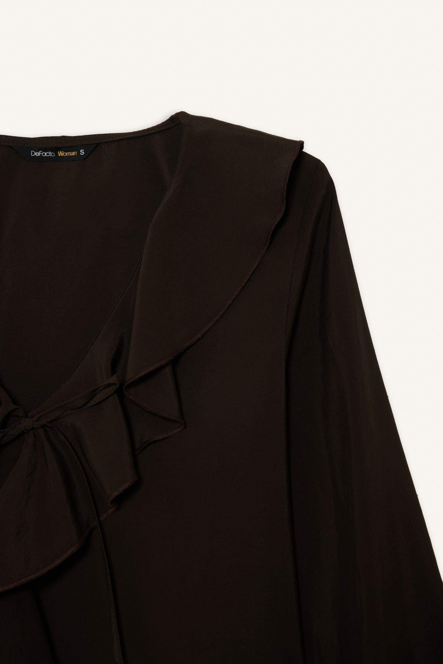 Regular Fit V Yaka Modal Volanlı Uzun Kollu Bluz