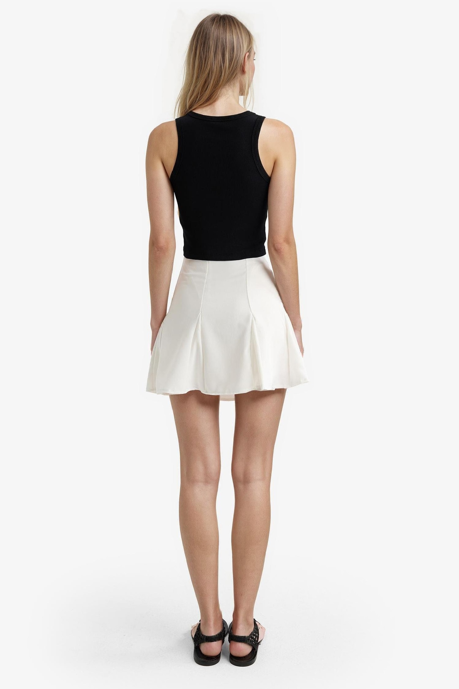 A-Line Regular Waist Cotton Lined Crepe Mini Skirt