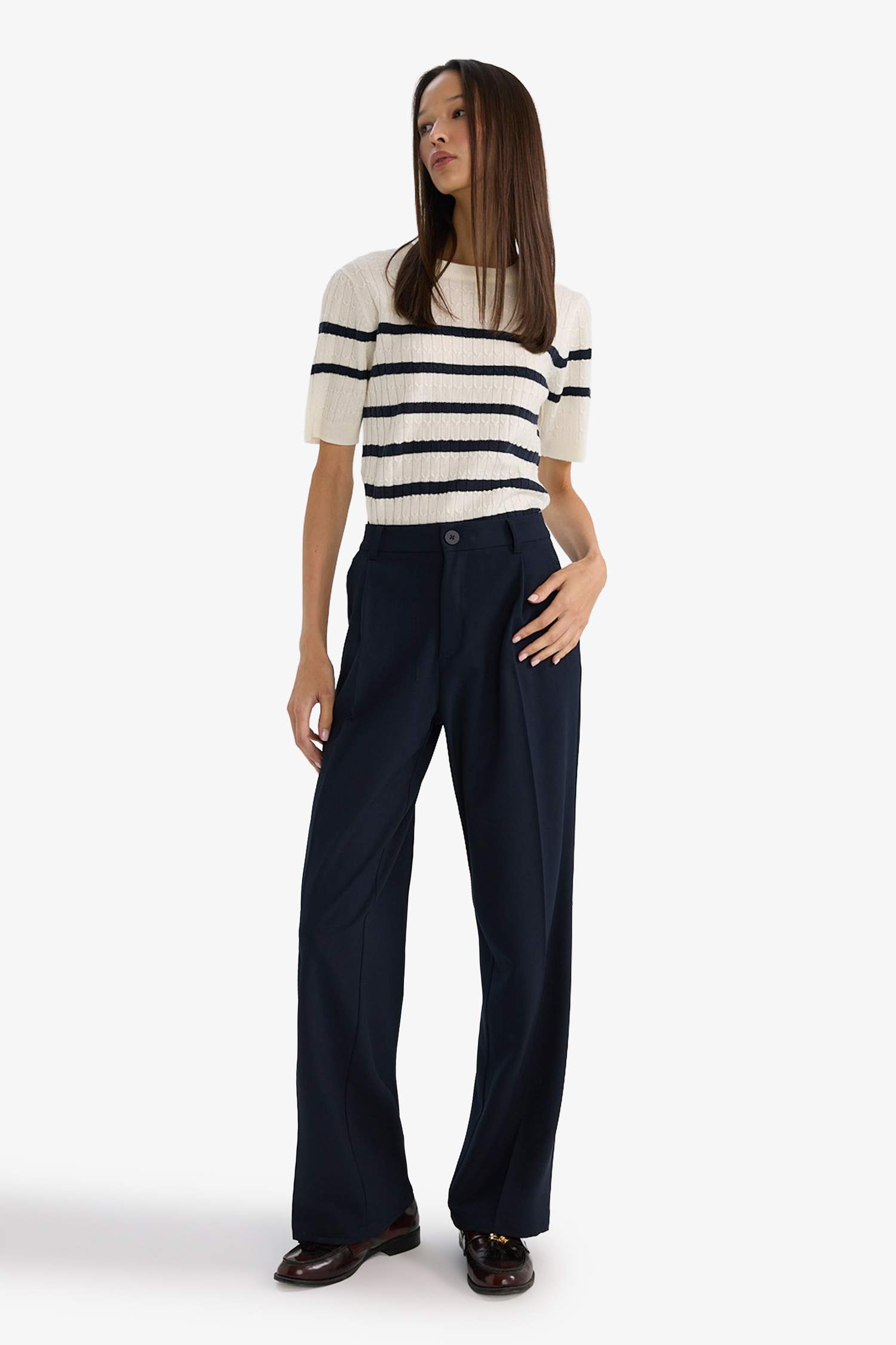 Свитер с круглым вырезом Regular Fit