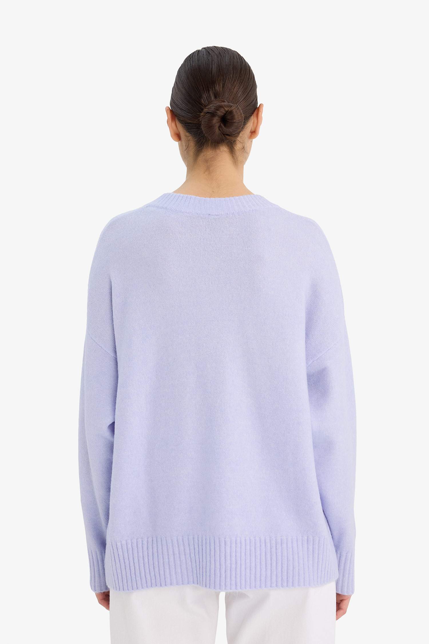 Вязаный свитер Oversize с V-образным вырезом