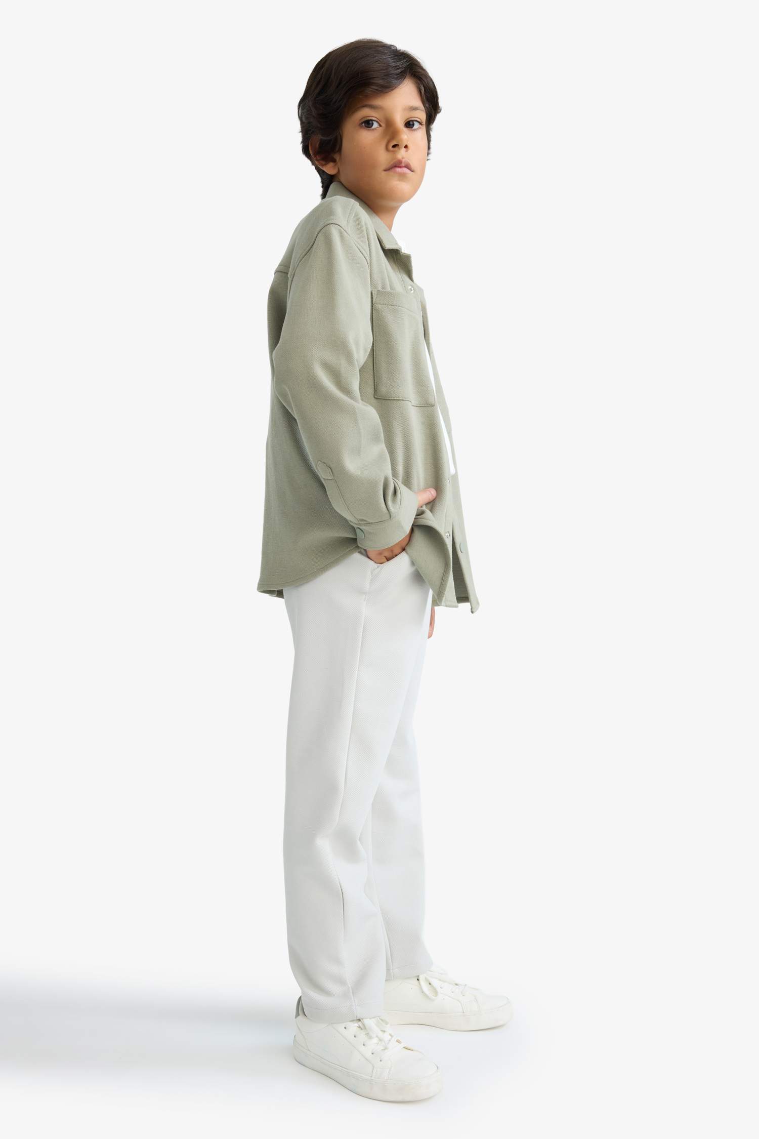 Pantalon à taille élastique et jambes droites pou garçon