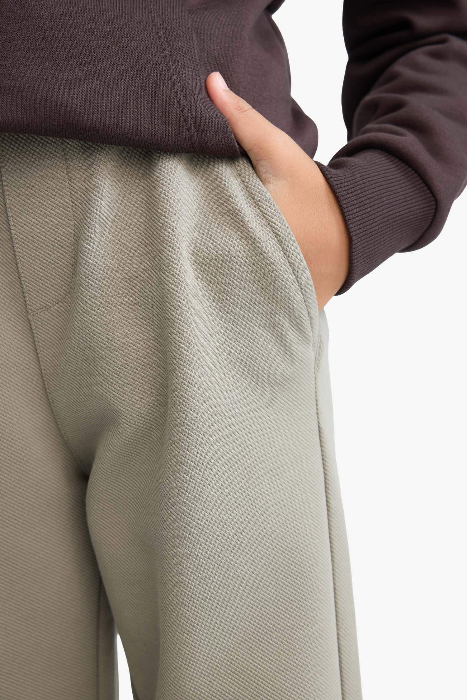 بنطلون اولادي قصة عادية وخصر مطاطي