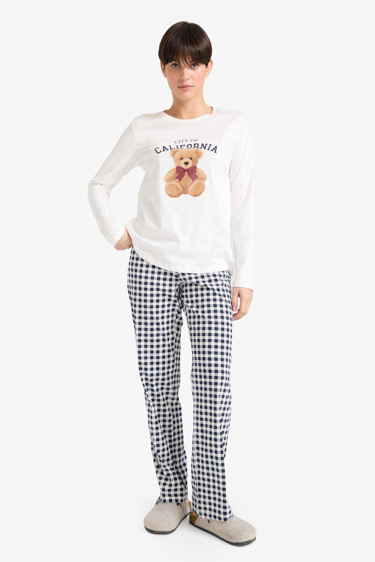 Pijama Takımı Regular Fit Ayıcık Baskılı Uzun Kollu Üst Kareli Uzun Alt-Fall in Love