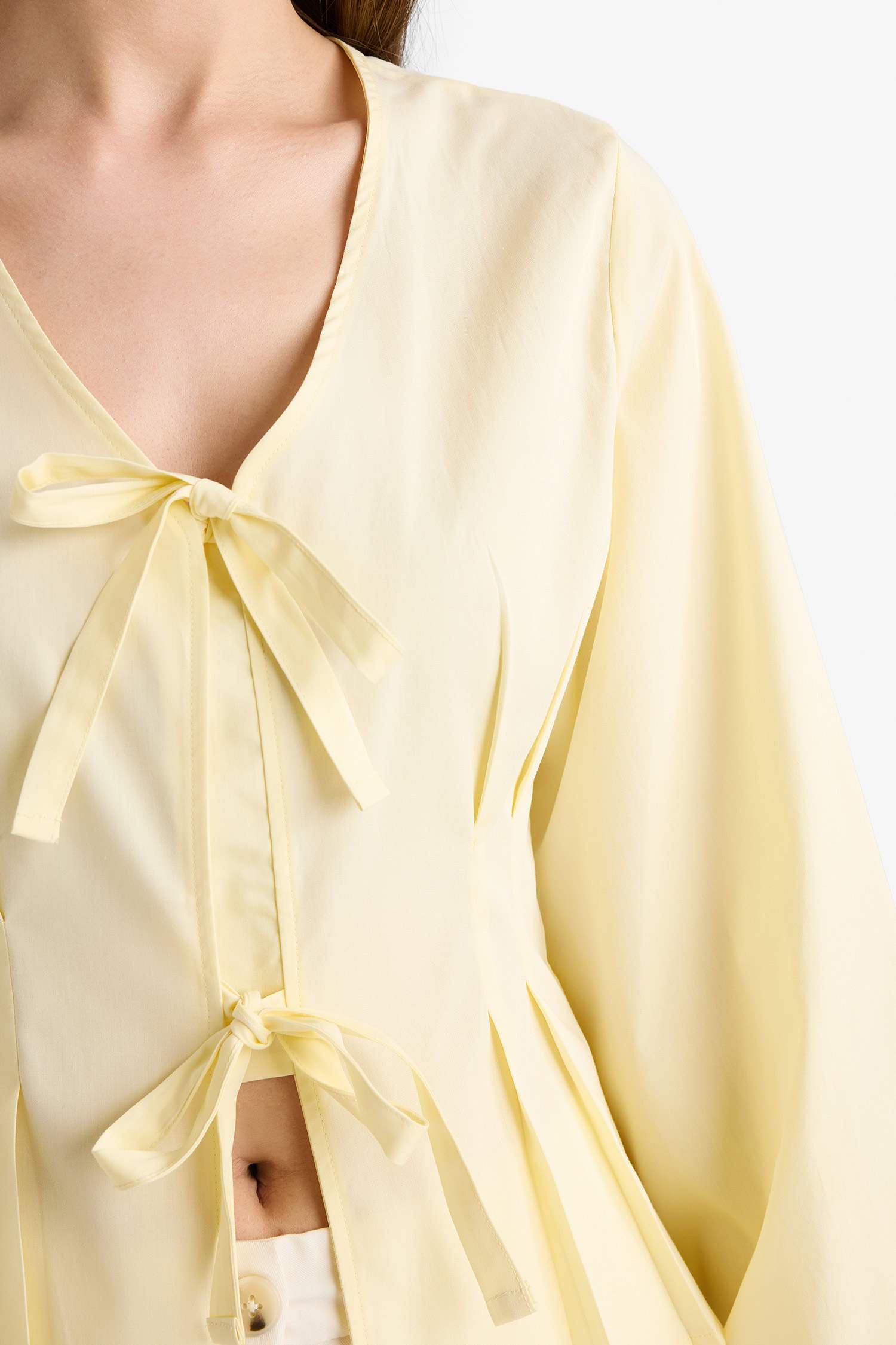 Fitted V-Neck Poplin Long Sleeve Blouse