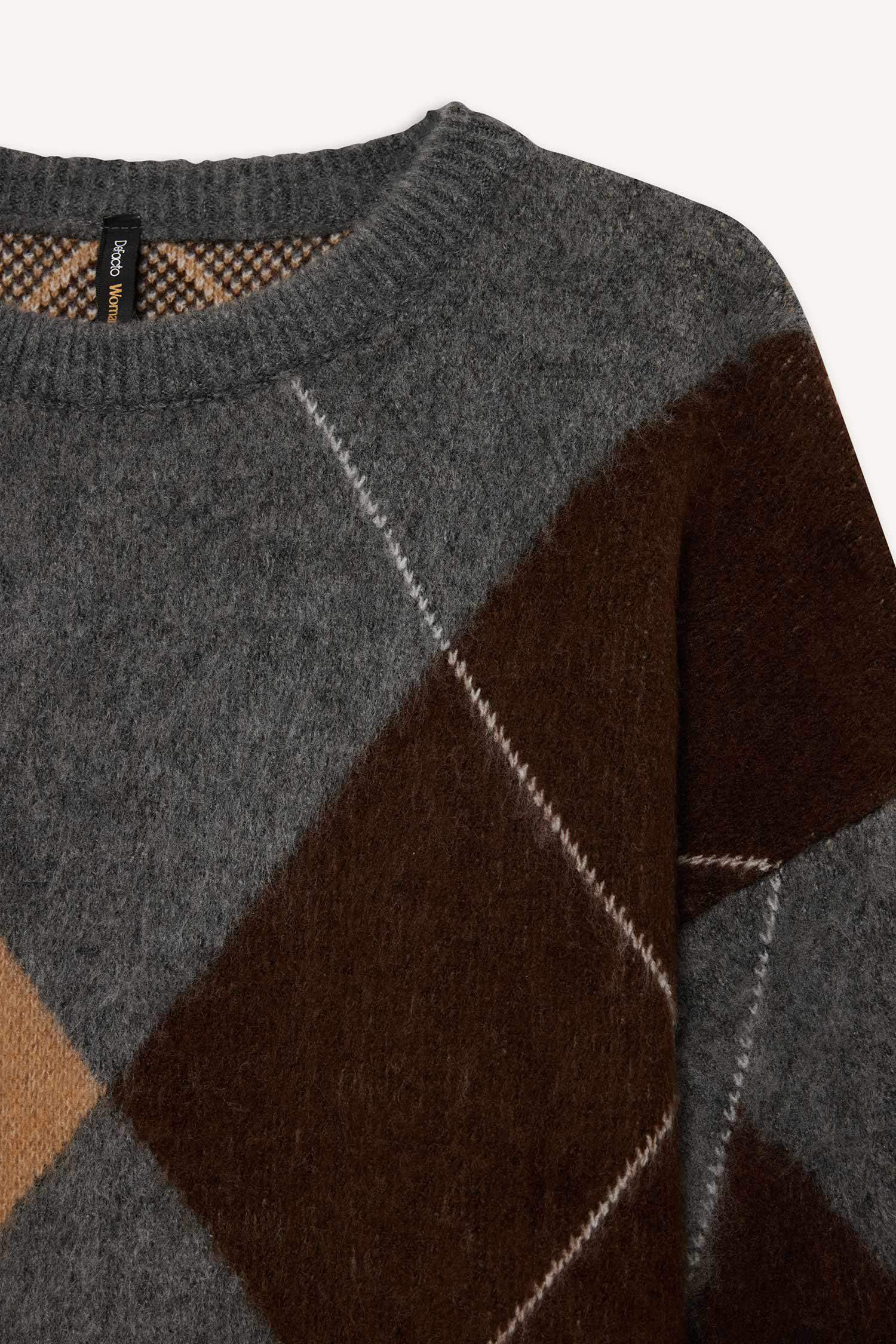 بلوز تريكو قصة مريحة بياقة مستديرة