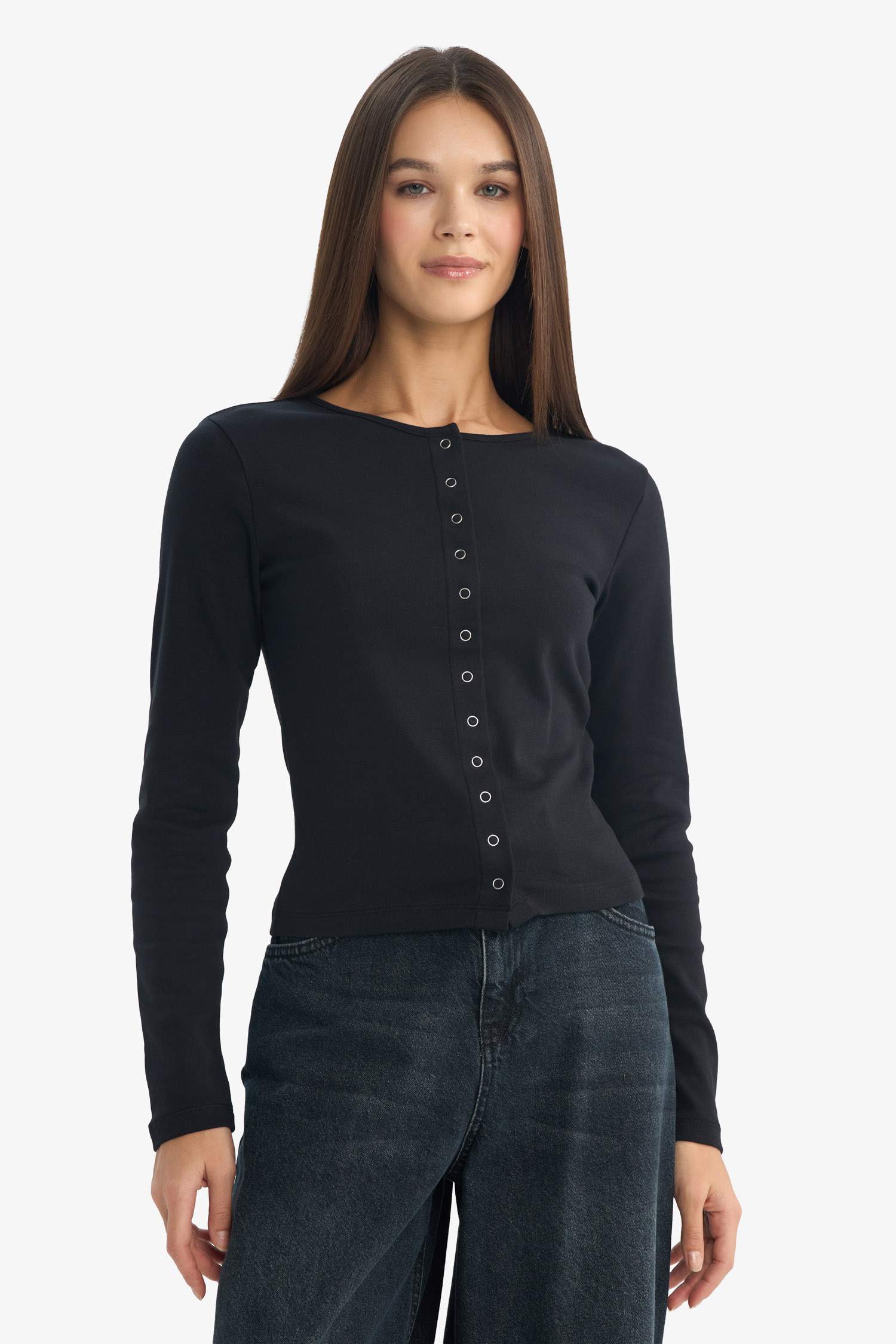 Fitted дөңгелек жағалы ұзын жеңді рибана футболка