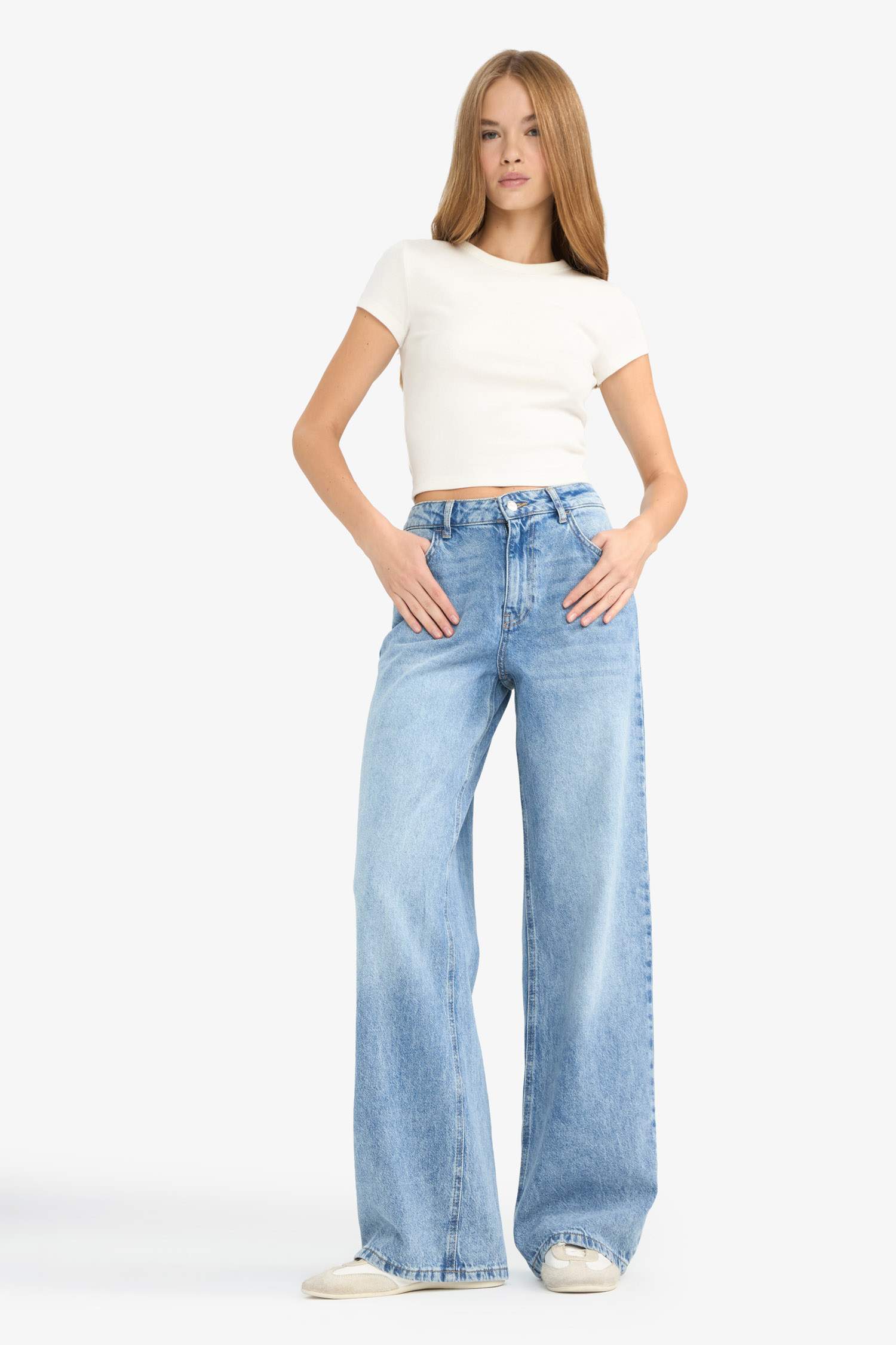 Low Waist Long Washed Jeans
