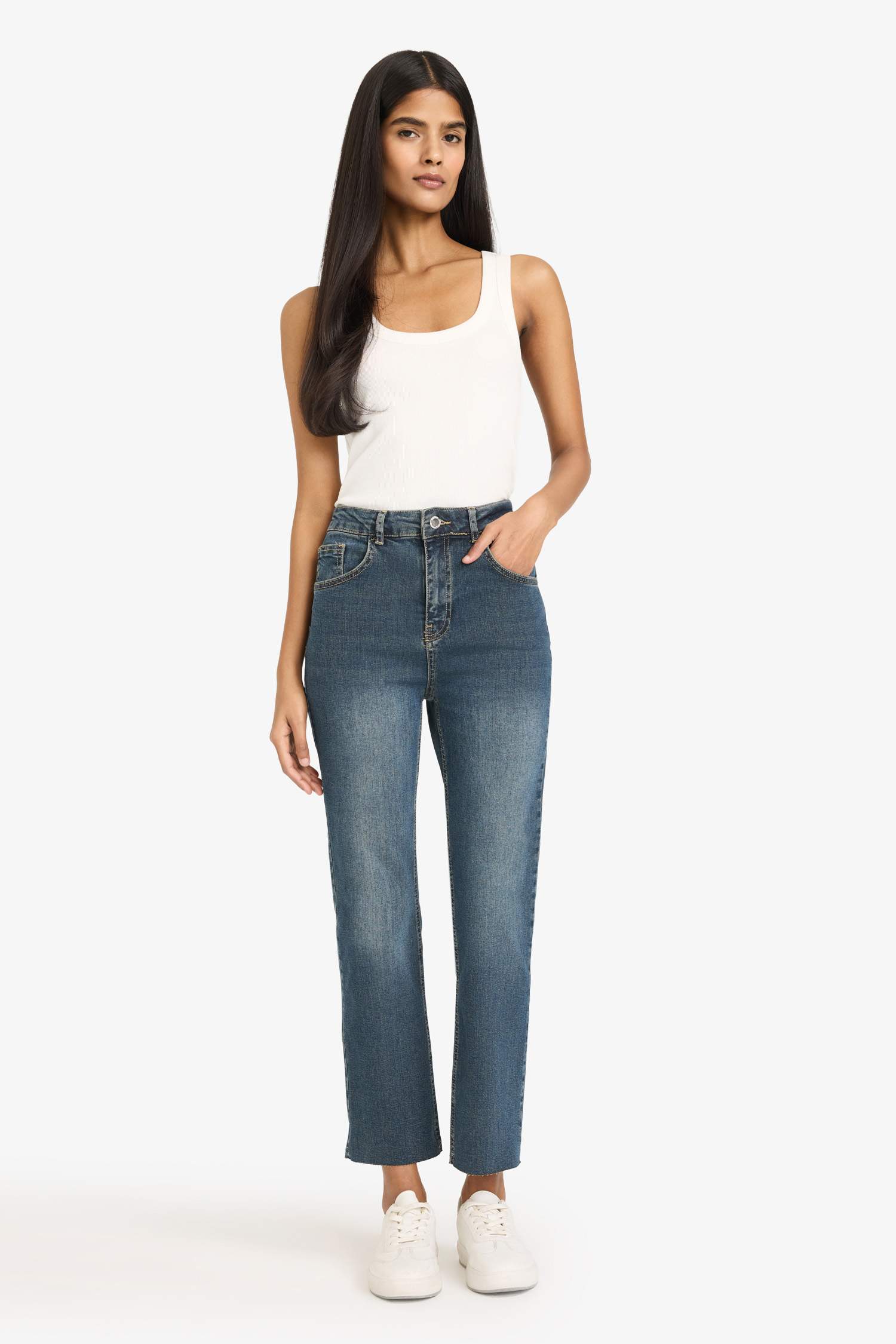 Crop Flare Fit Düşük Bel Bilek Boy Jean Yıkamalı Pantolon