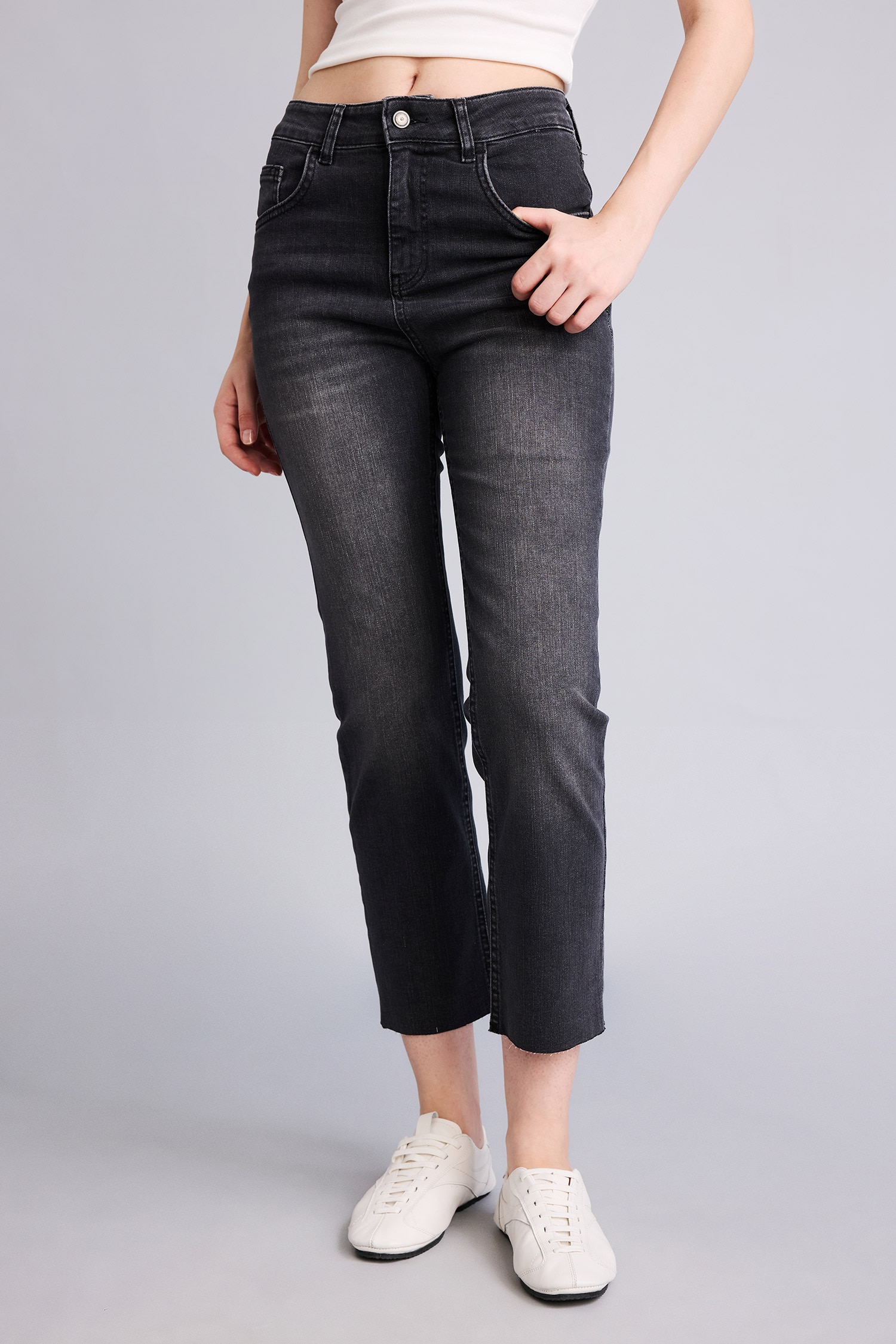 DeFacto Yüksek Bel Crop Flare Jean Pantolon görsel 3