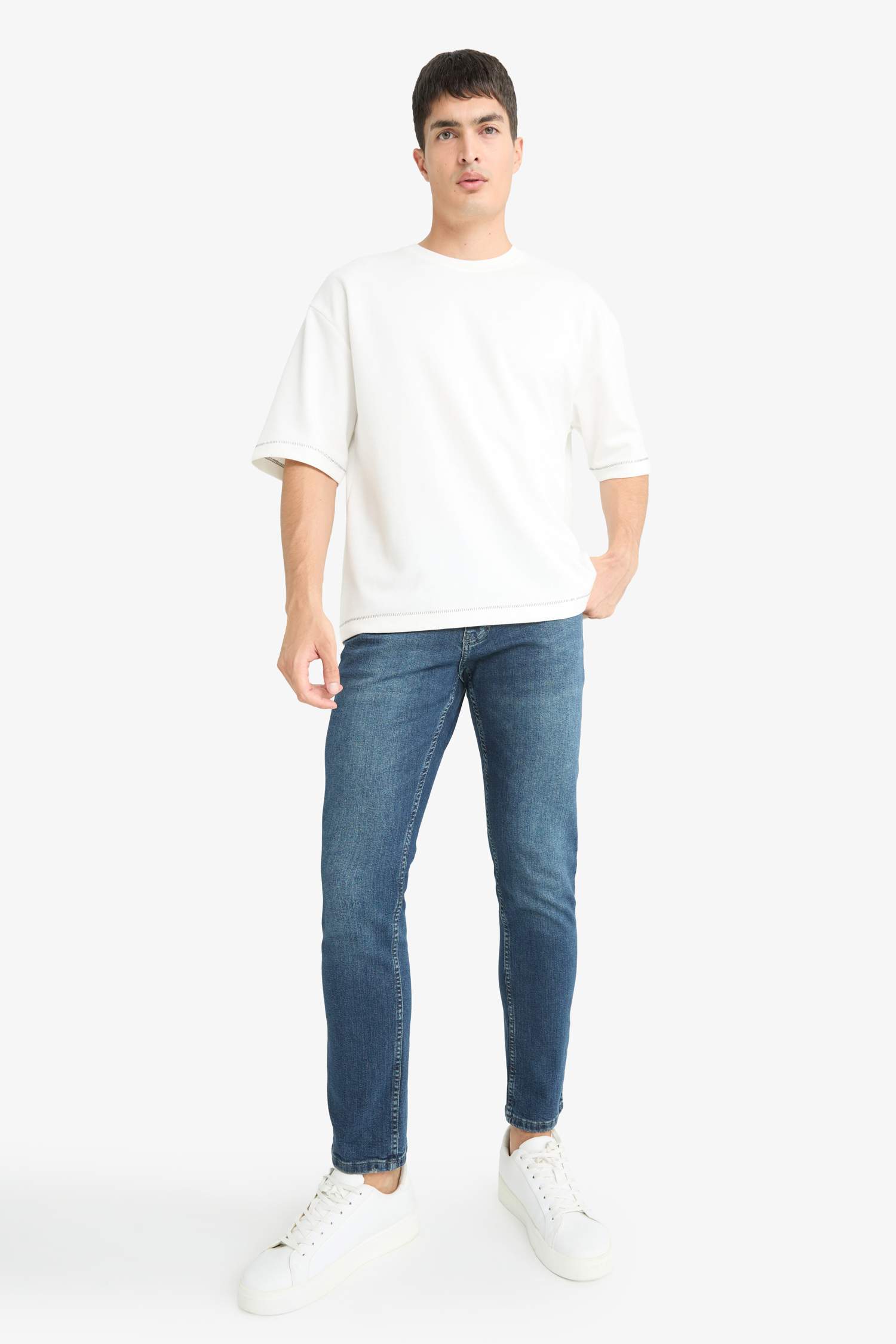 Pedro Slim Fit Dar Kalıp Normal Bel Dar Paça Jean Pantolon