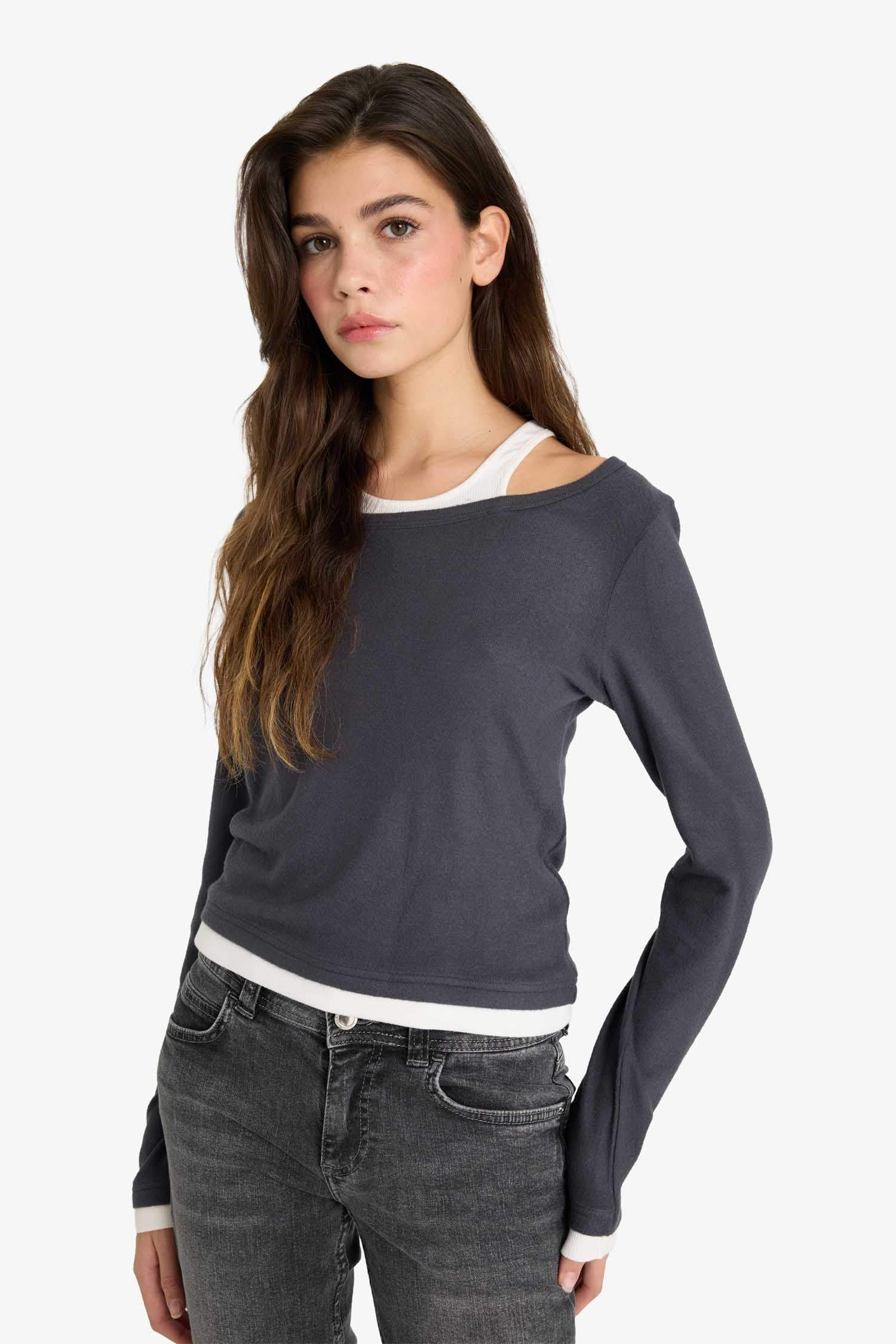 Лонгслив Fitted с круглым вырезом