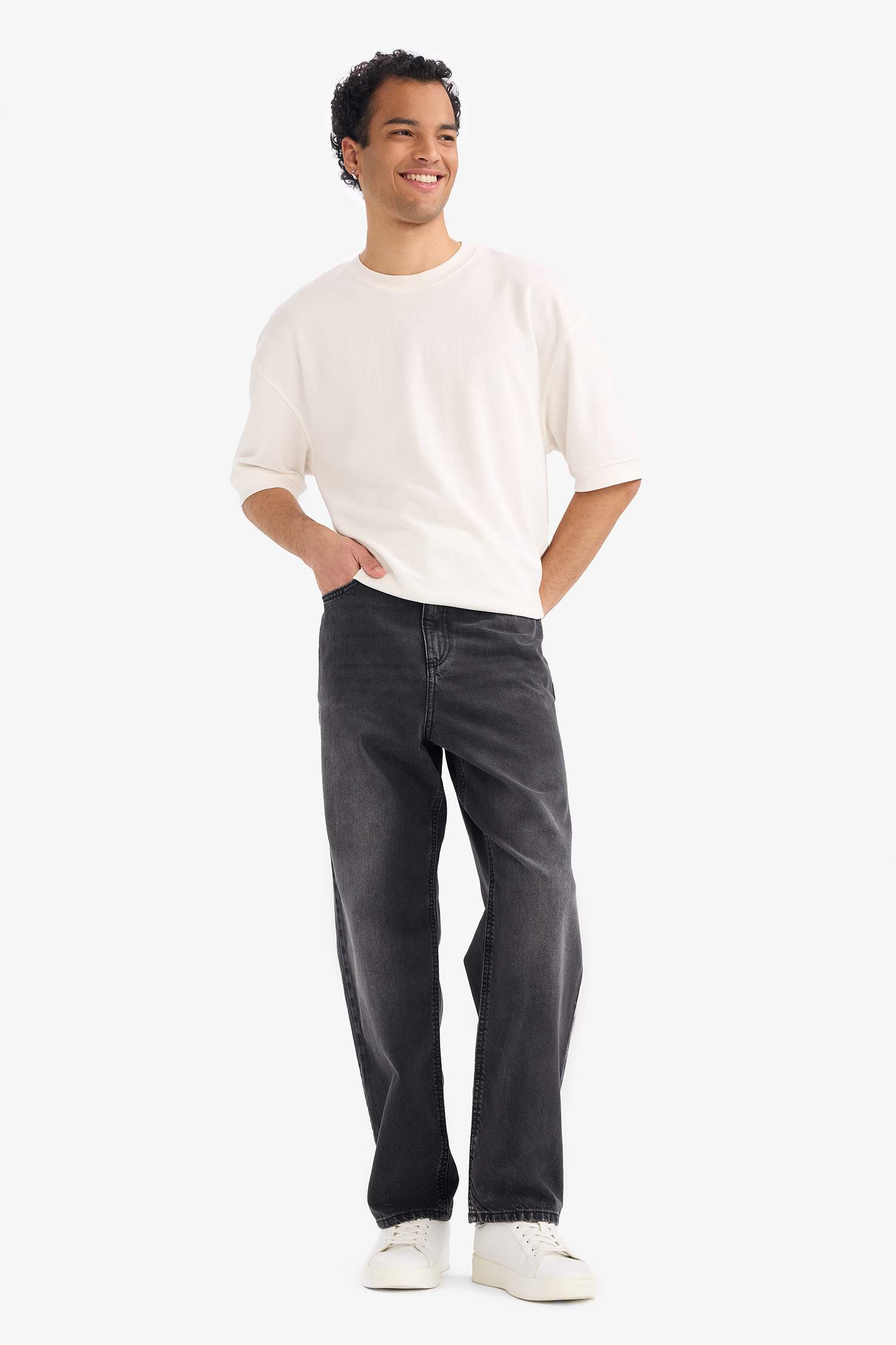 Baggy Fit Trousers