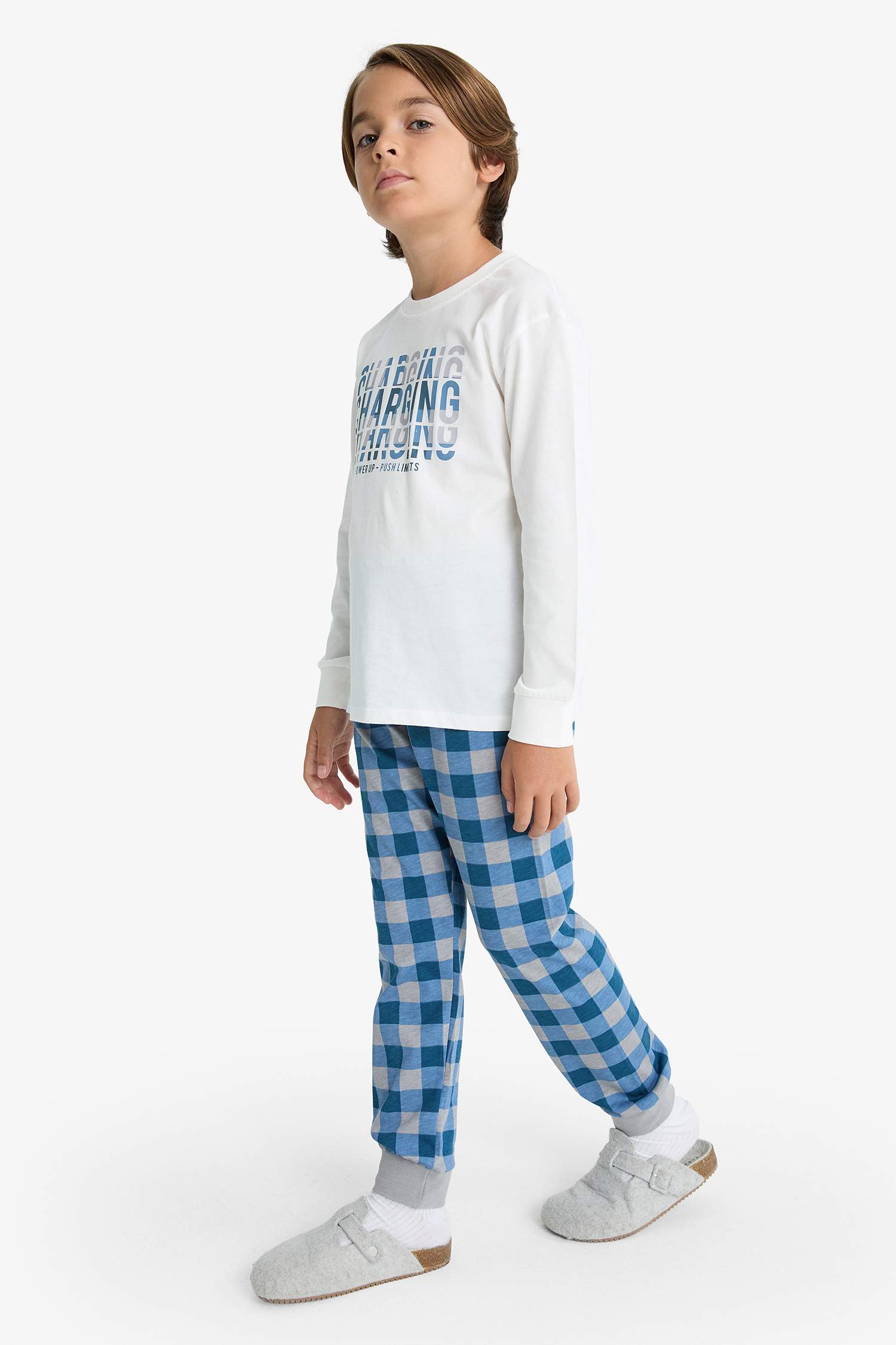 Erkek Çocuk Pijama Takımı Baskılı Uzun Kollu Üst Kareli Uzun Alt