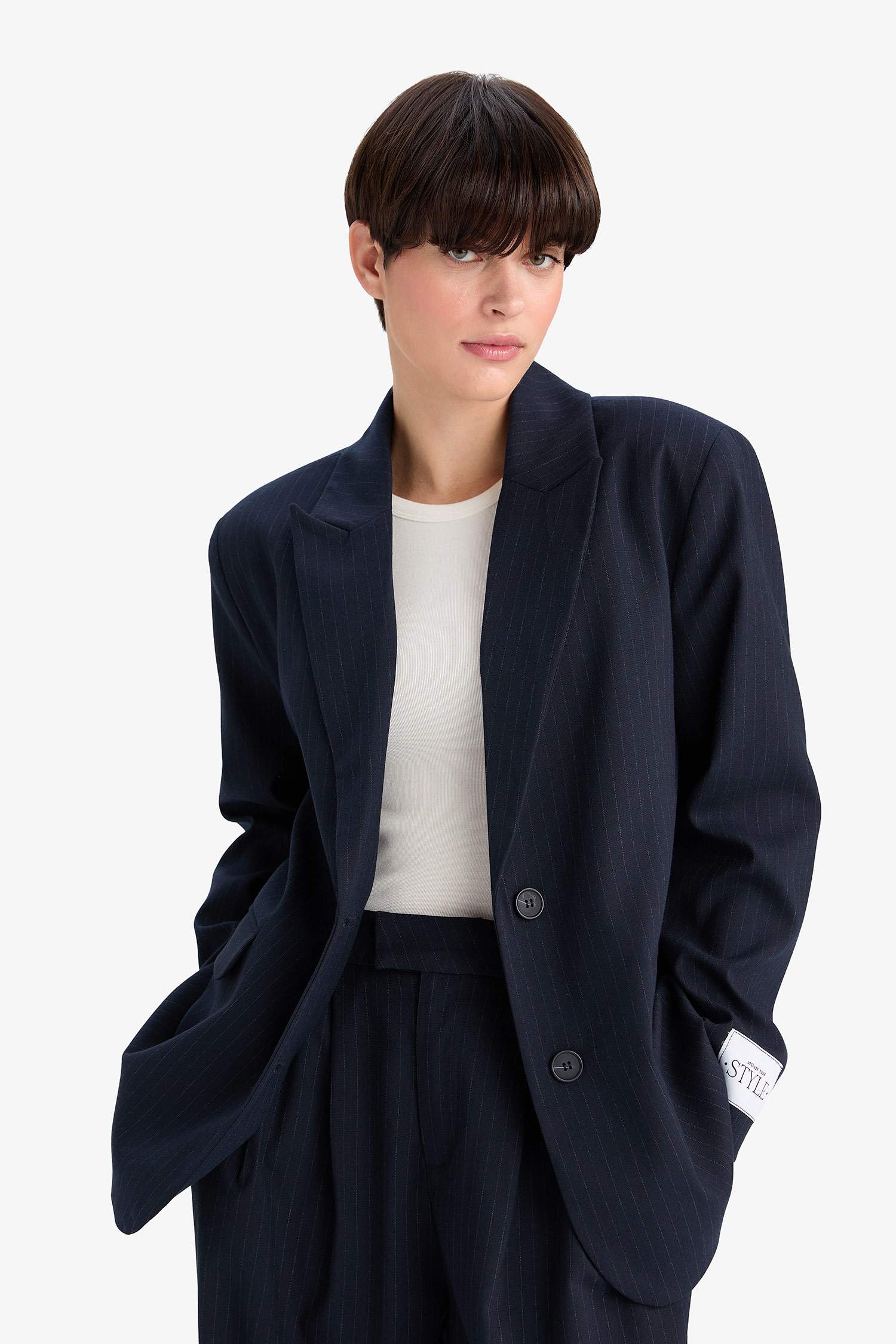 بليزر مخطط قصة عادية بياقة جاكيت