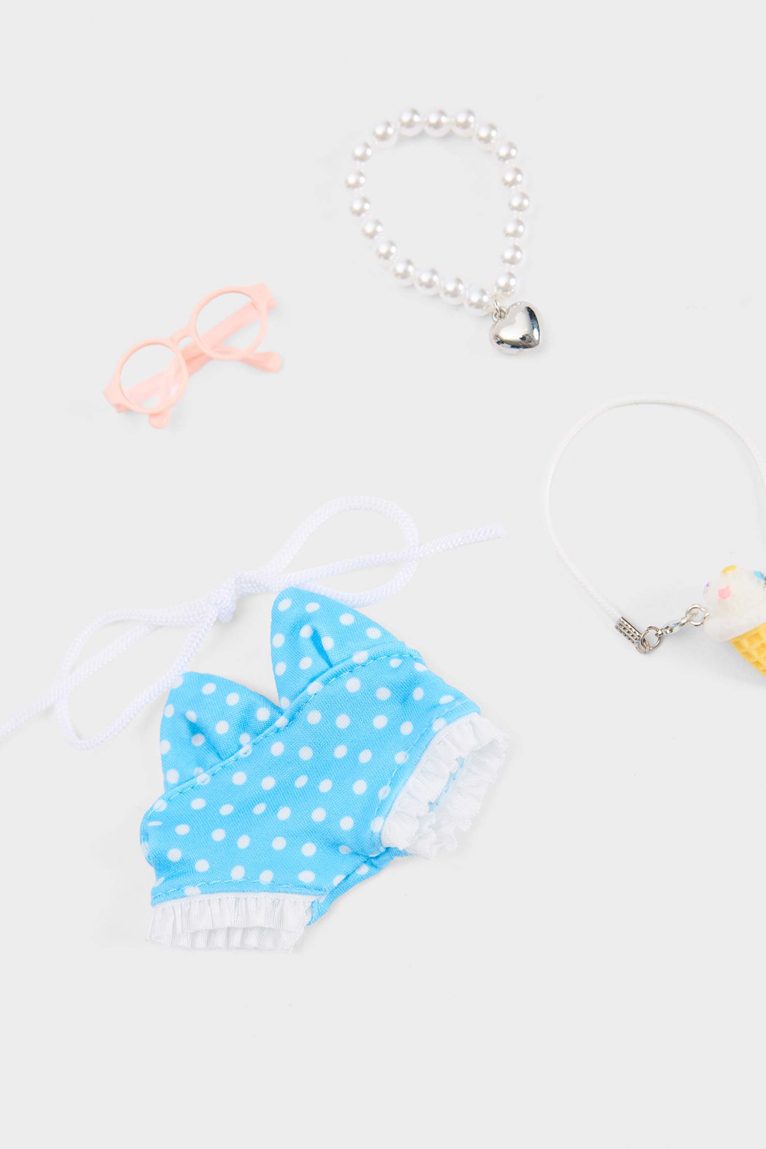 Kadın Mavi Detaylı Giydirilebilir Anahtarlık Kostümü