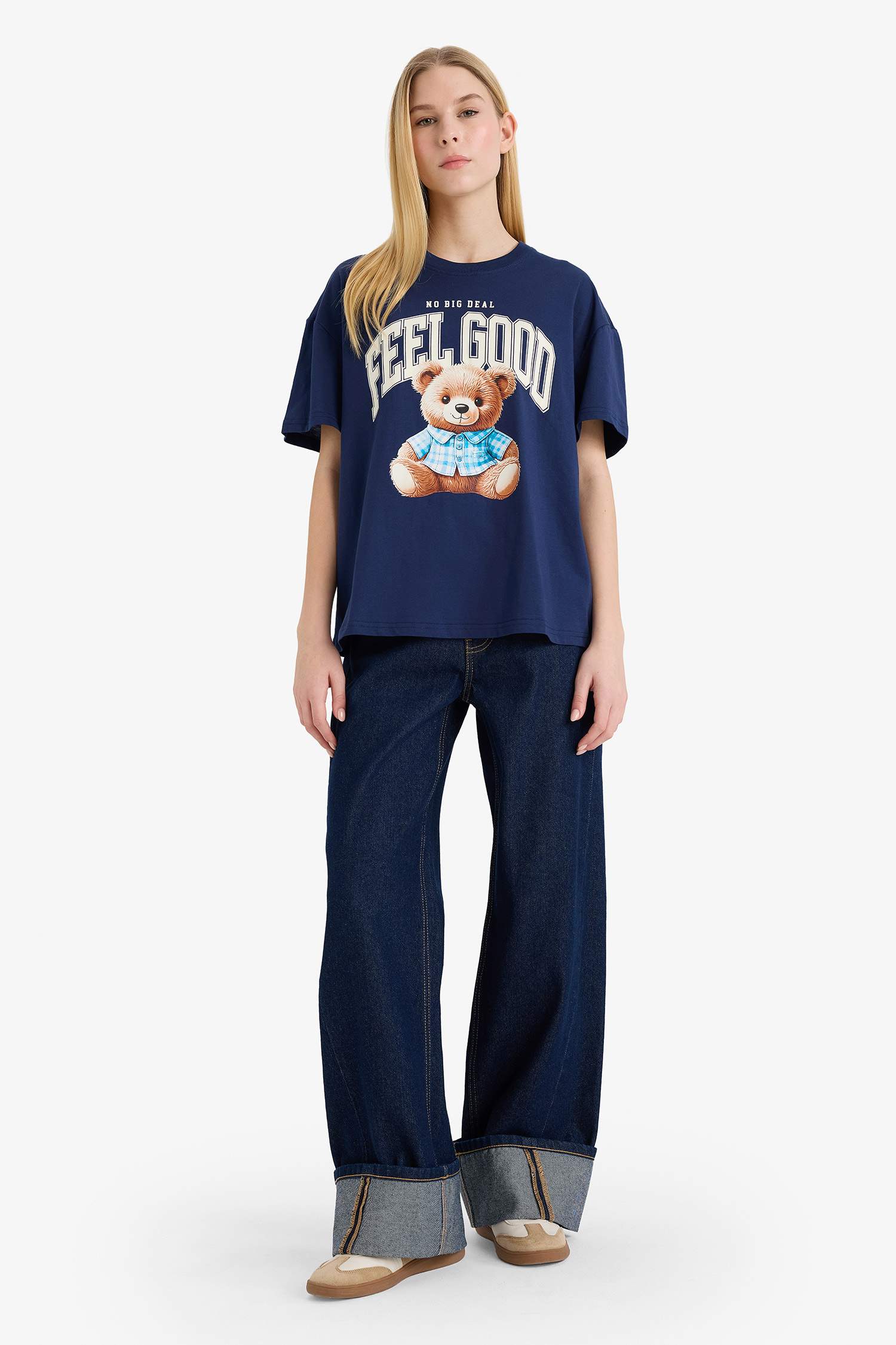 Oversize кең пішімді суретті қысқа жеңді футболка