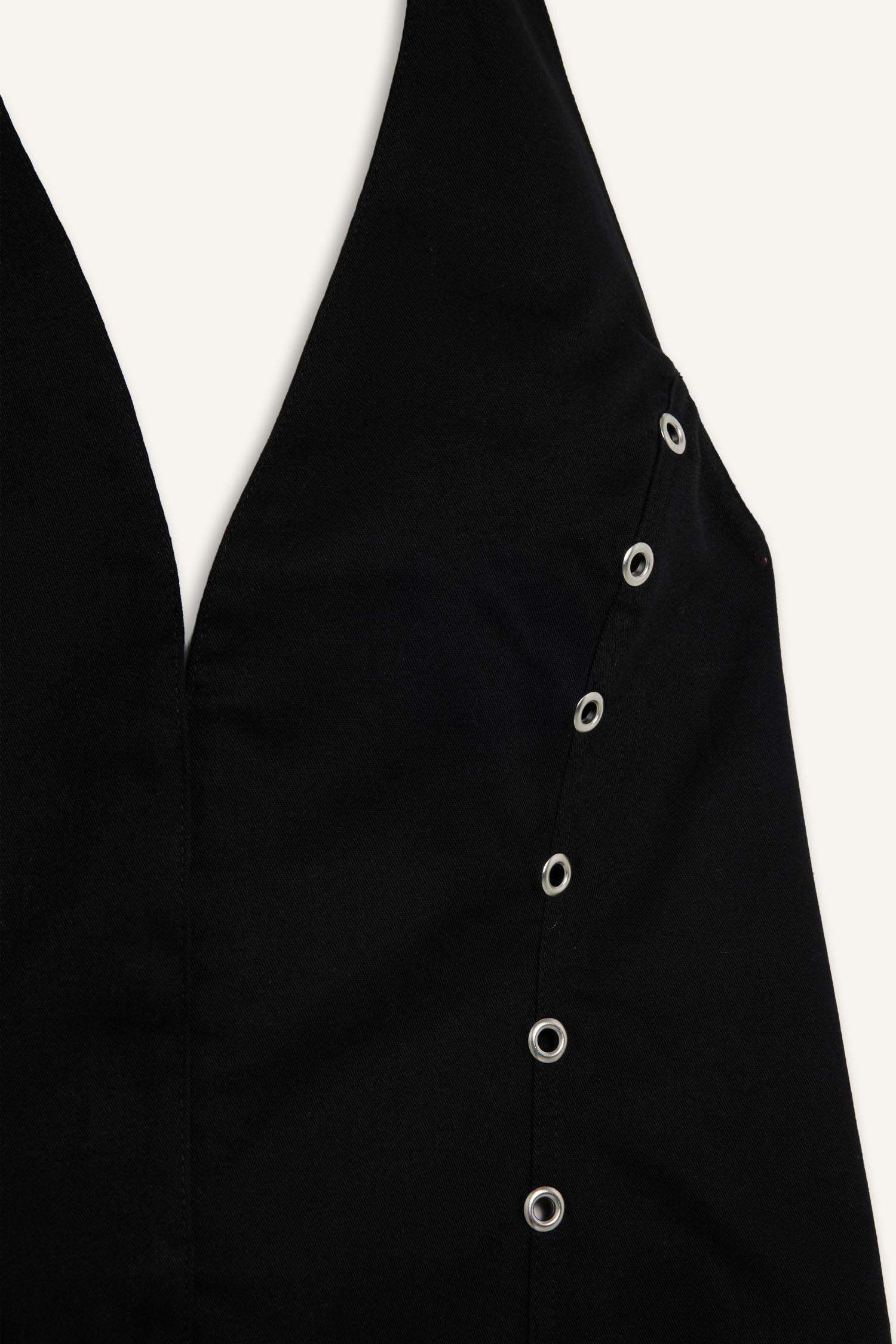 Halter Yaka Kuşgözü Detaylı Gabardin Yelek