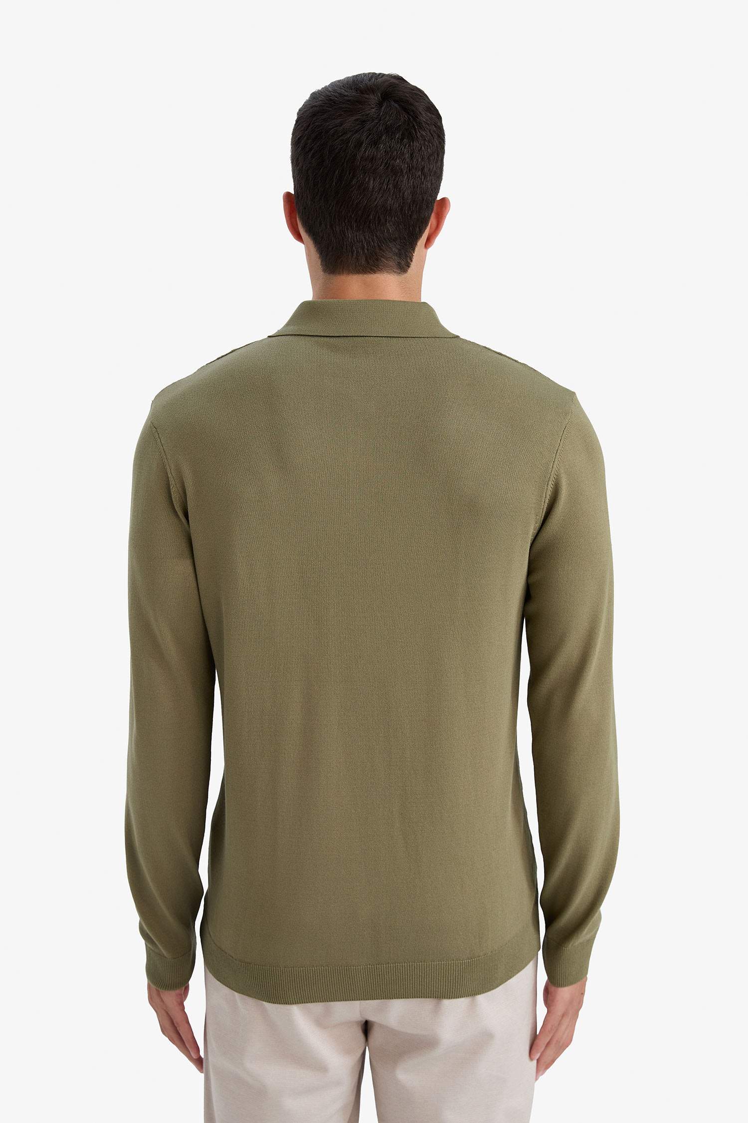 بلوز تريكو قصة عادية بياخة بولو