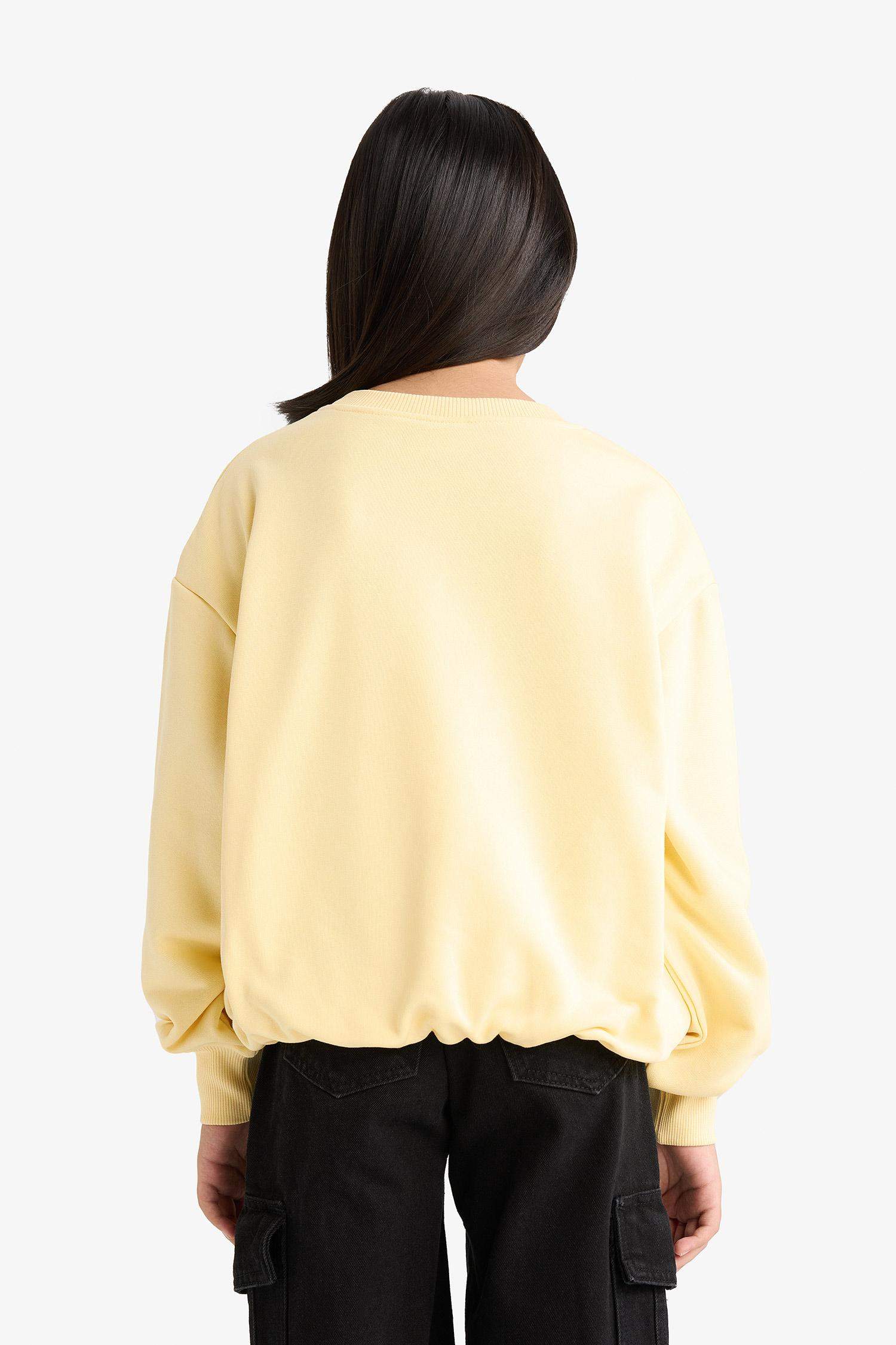 Girl Oversize Loose Fit Crew Neck Printed Sweatshirt