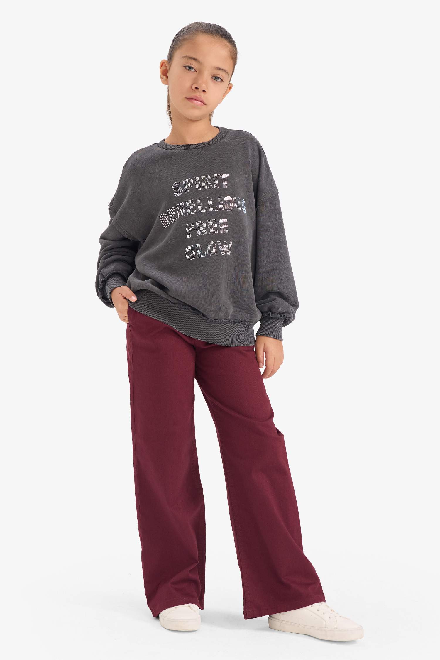 Oversize Fit Crew Neck Sweatshirt