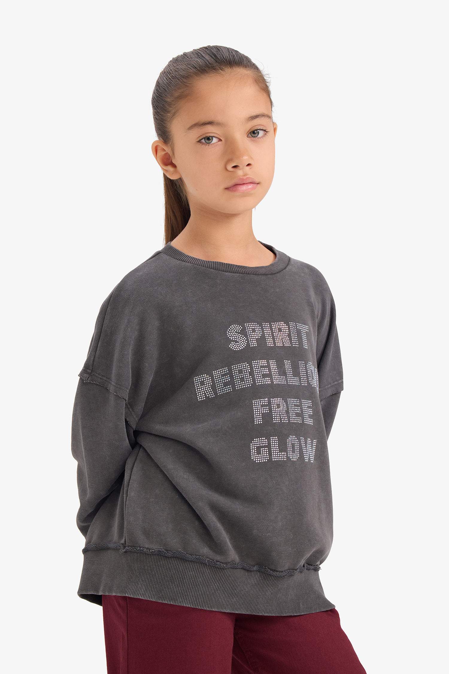 Oversize Fit Crew Neck Sweatshirt