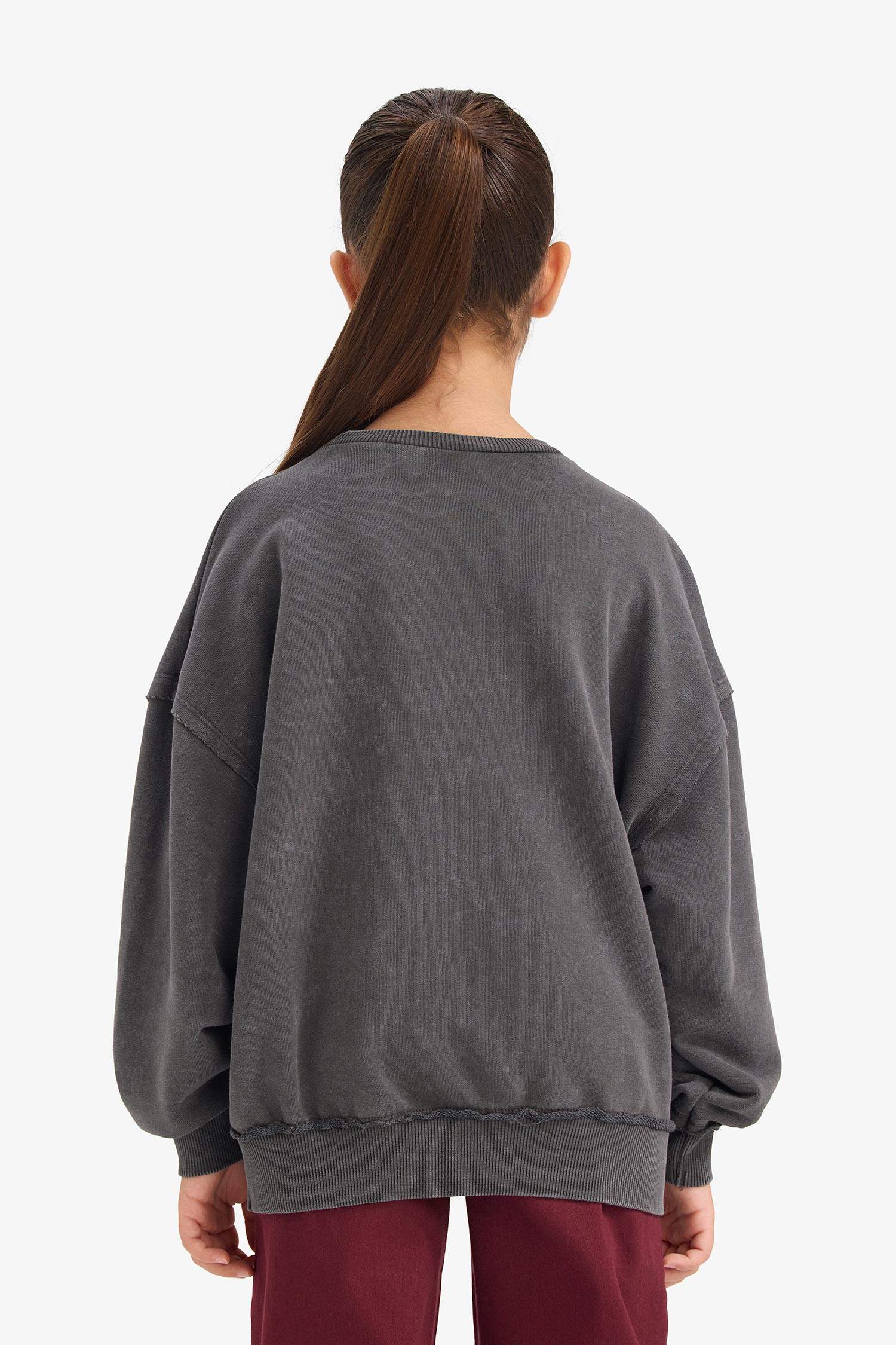 Oversize Fit Crew Neck Sweatshirt