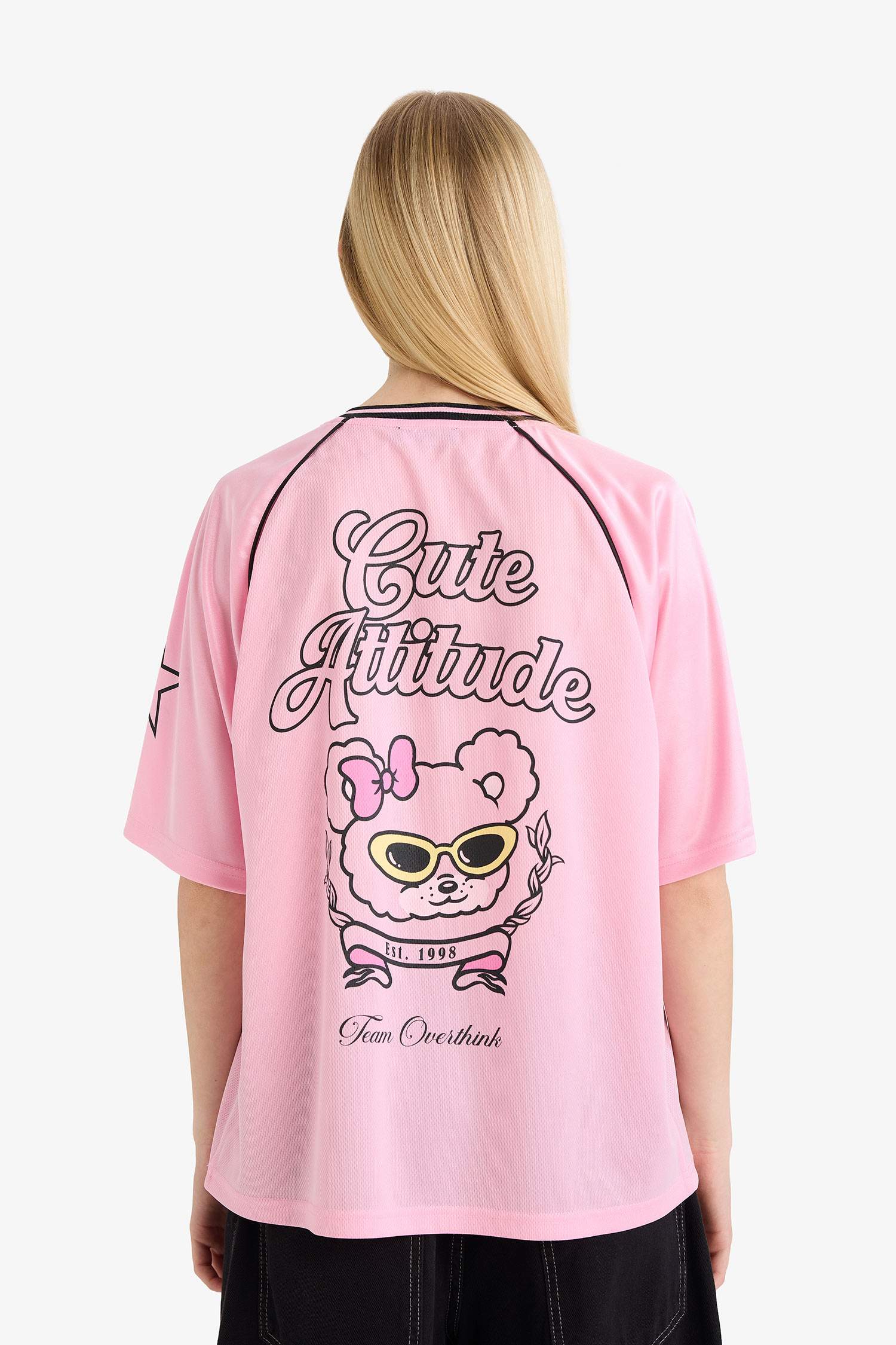 Oversize кең пішімді суретті қысқа жеңді футболка