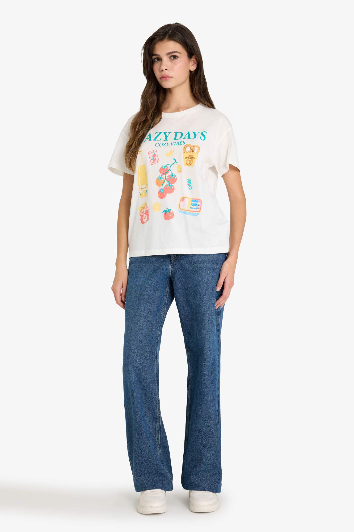 Regular Fit дөңгелек жағалы фотосуретті қысқа жеңді футболка