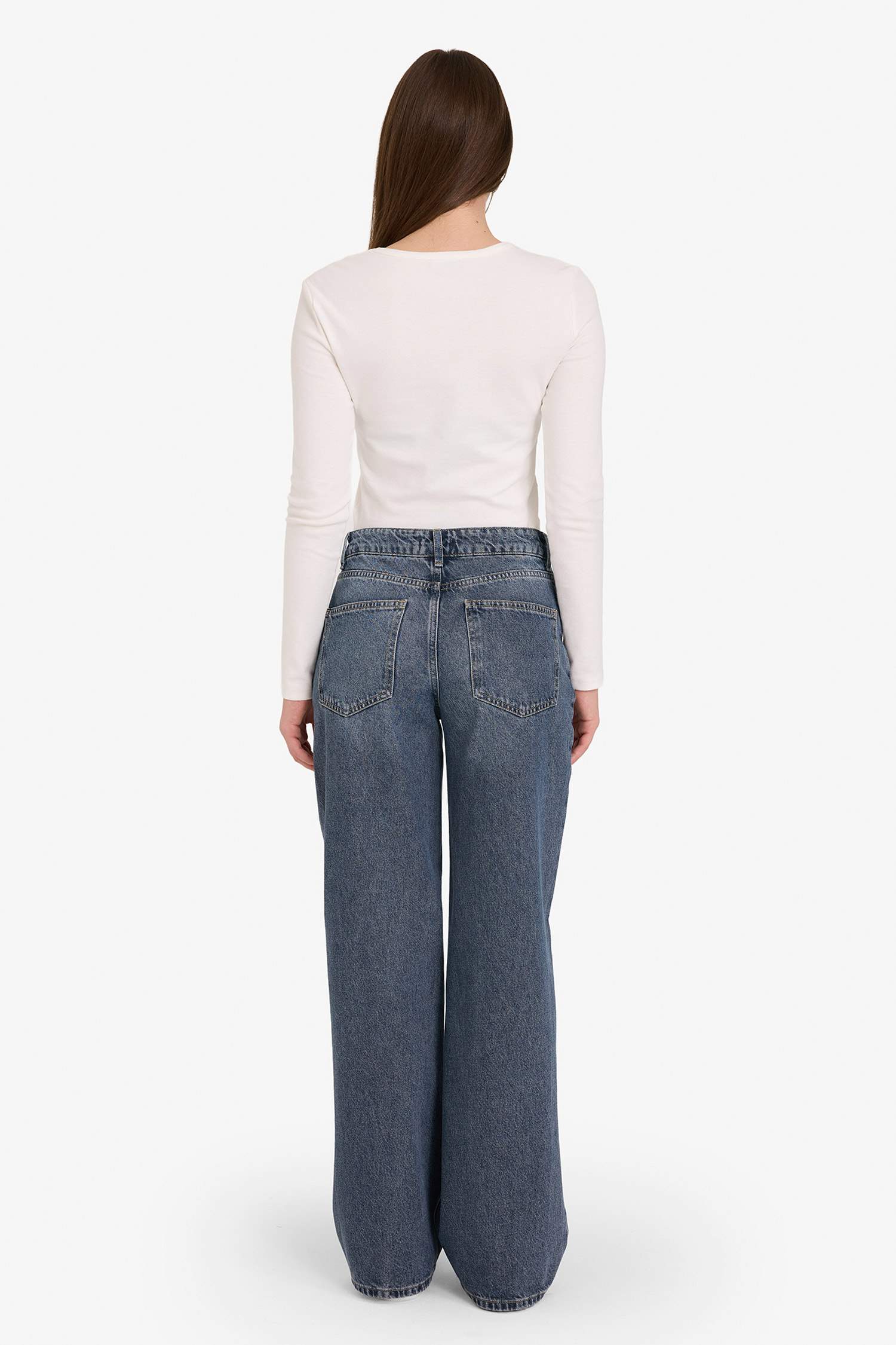 Düşük Bel Uzun Jean Yıkamalı Pantolon