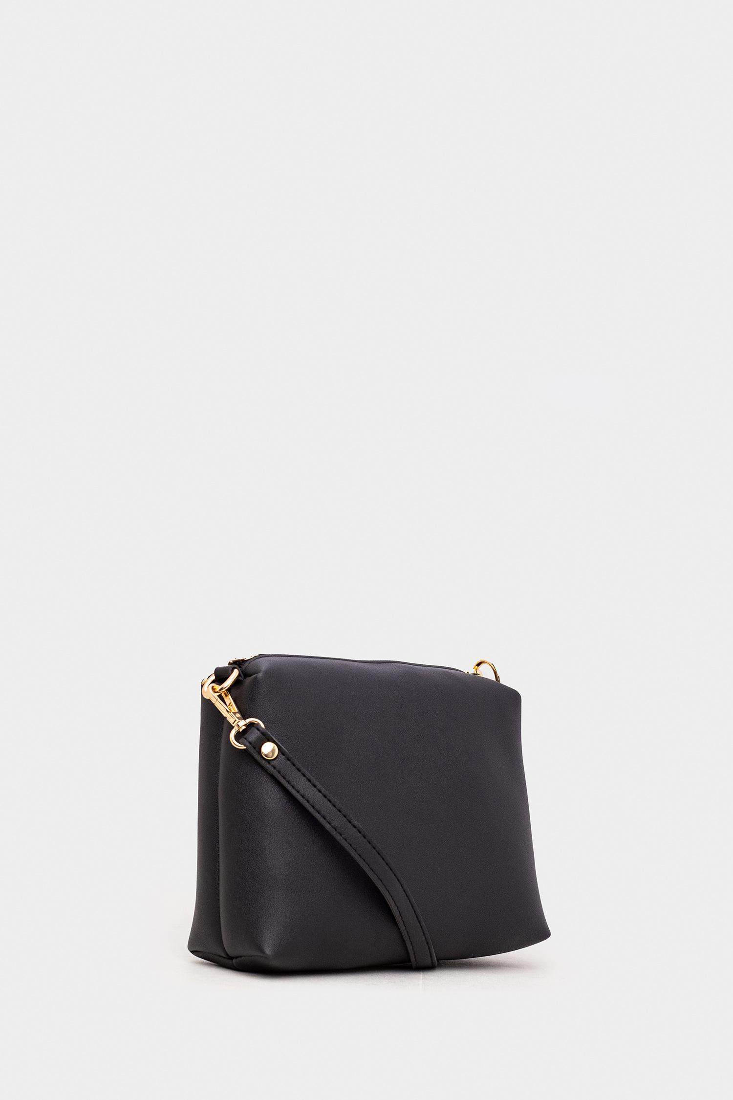 شنطة كتف حريمي