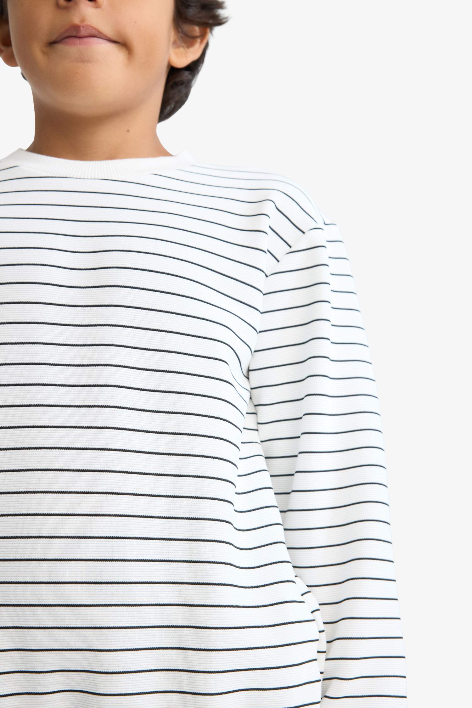 Erkek Çocuk Bisiklet Yaka Çizgili Sweatshirt