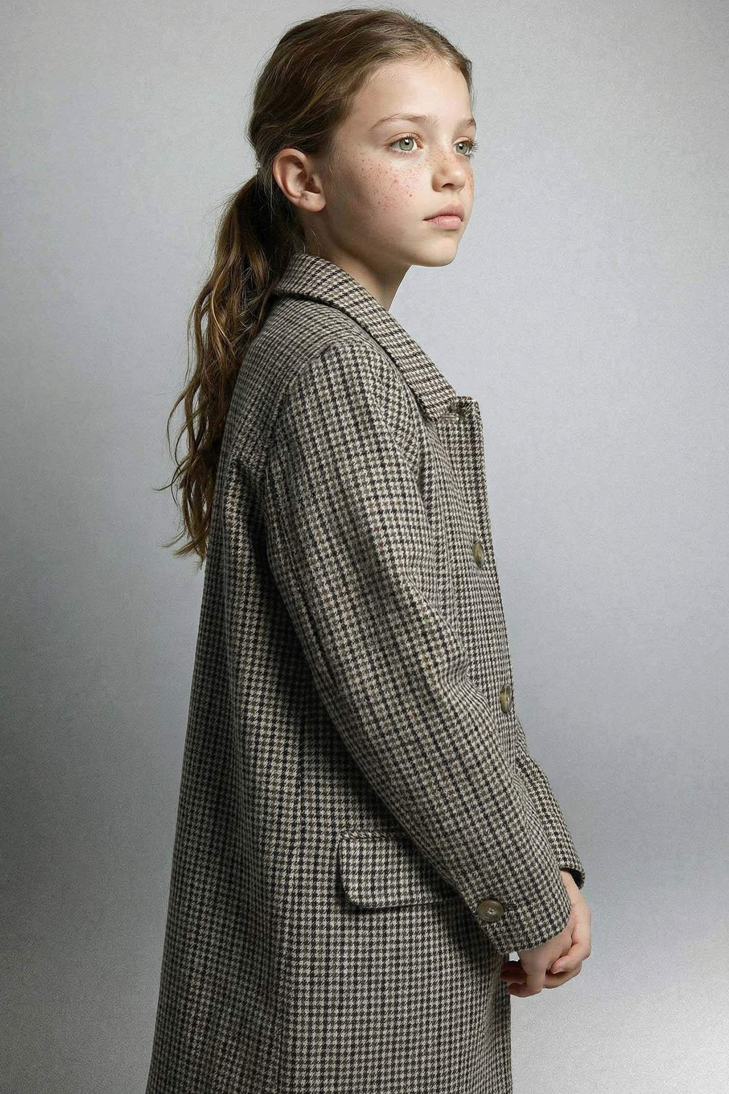 جاكيت خفيف بناتي بياخة قميص