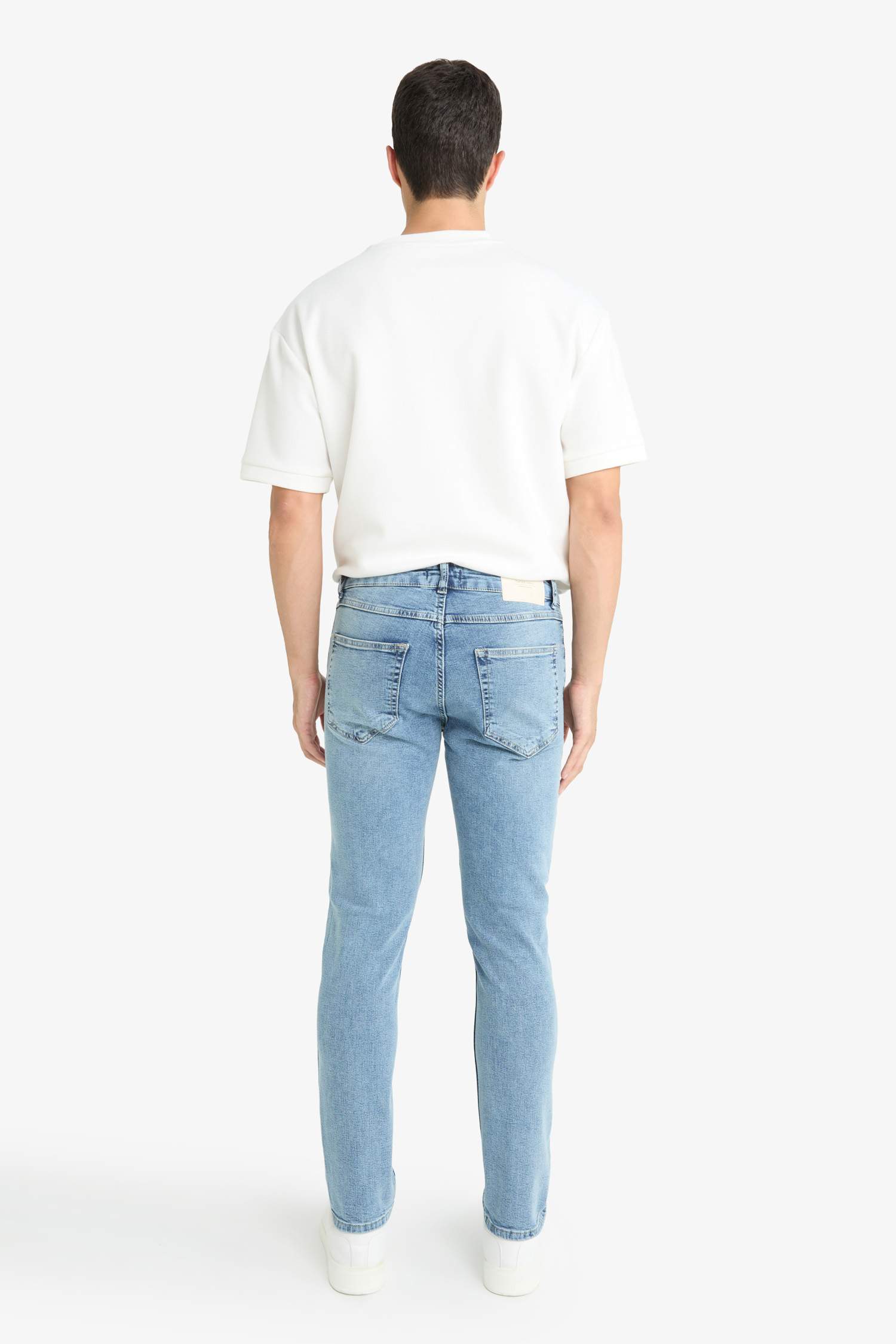 بنطرون جينز بيدرو سليم فيت بخصر عالي