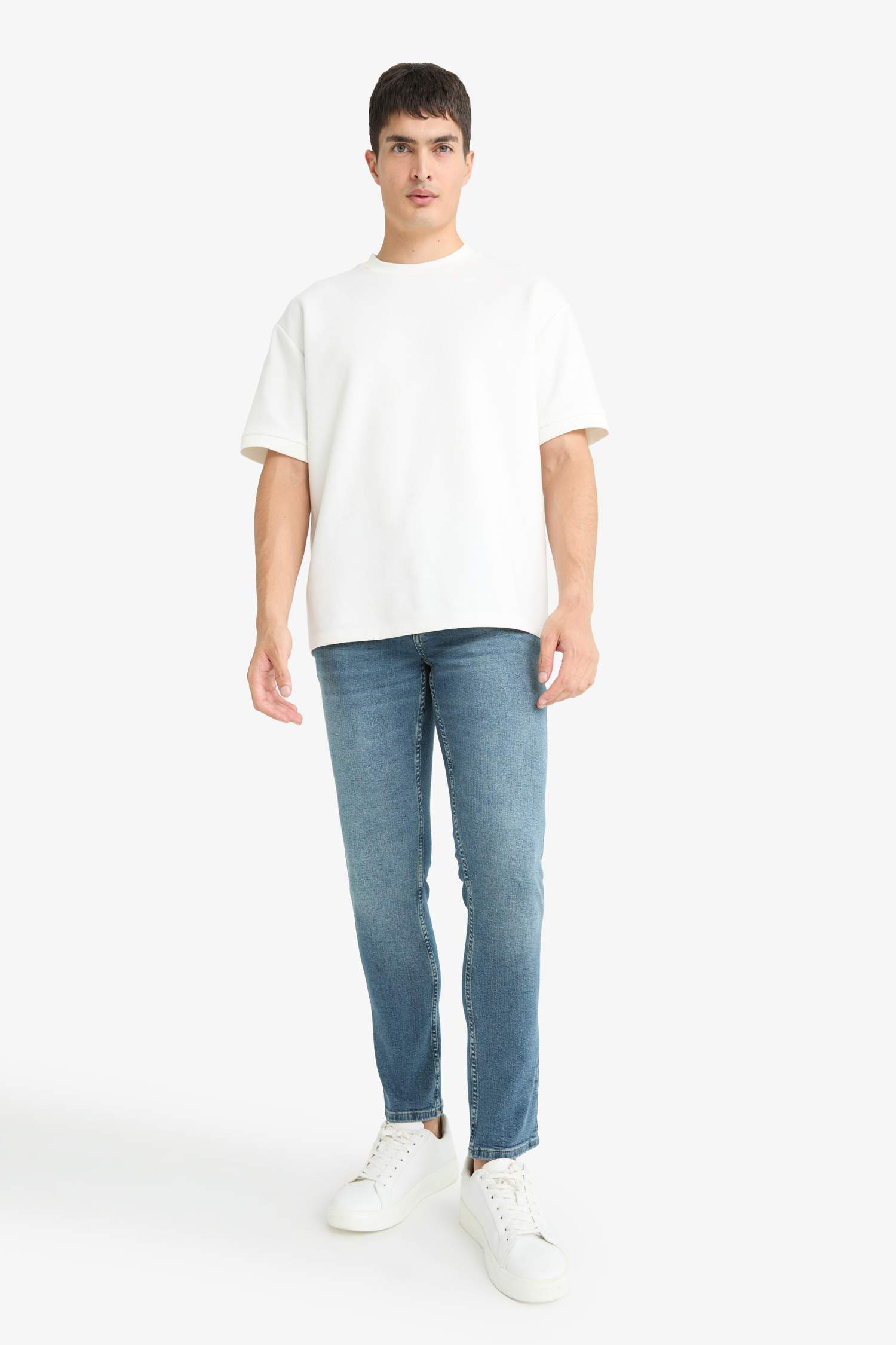 Pedro Slim Fit Dar Kalıp Normal Bel Dar Paça Jean Pantolon