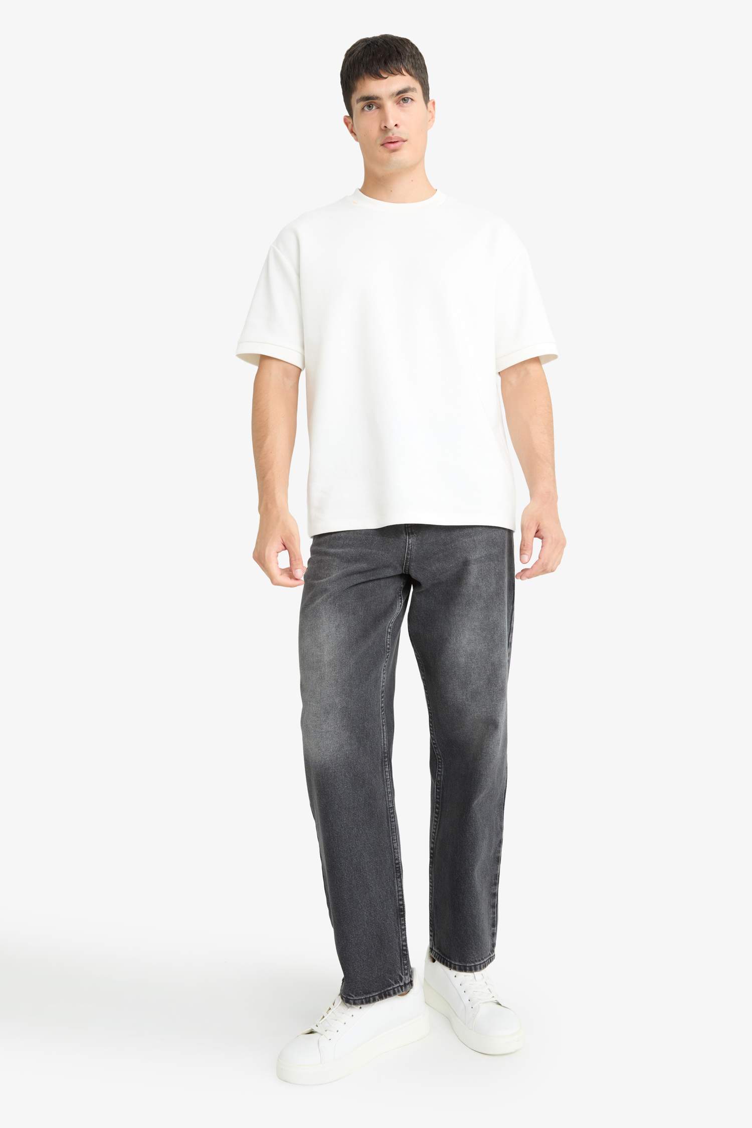 Baggy Fit Normal Bel Geniş Paça Jean Pantolon