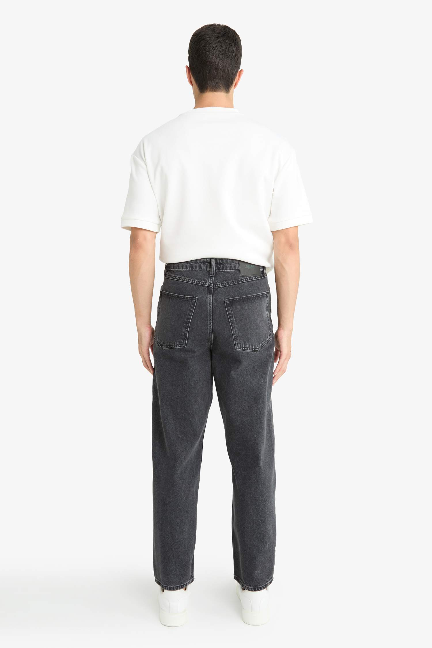 Baggy Fit Normal Bel Geniş Paça Jean Pantolon