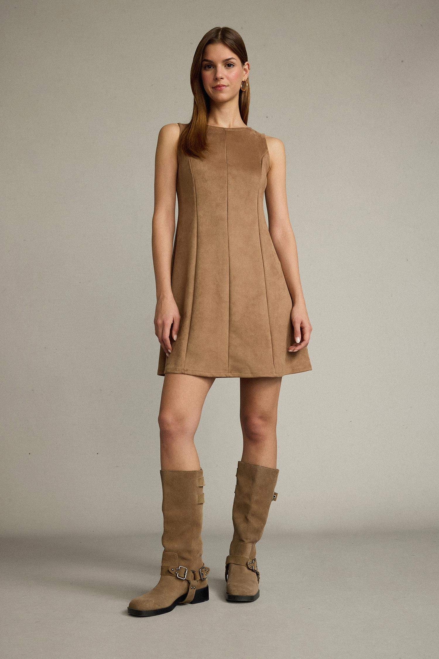 Kolsuz Süet Mini Elbise 