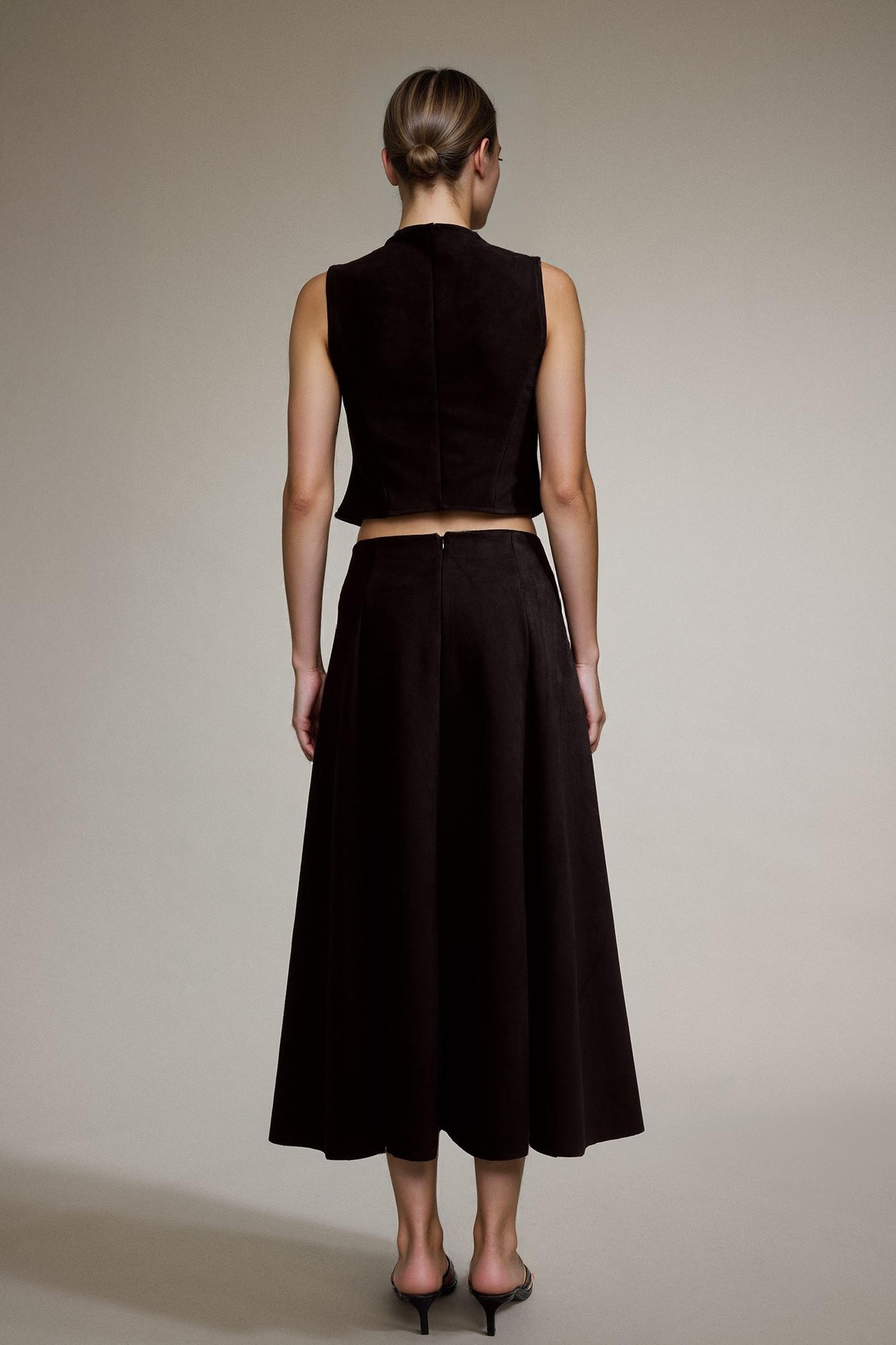 Süet Pileli Midi Etek