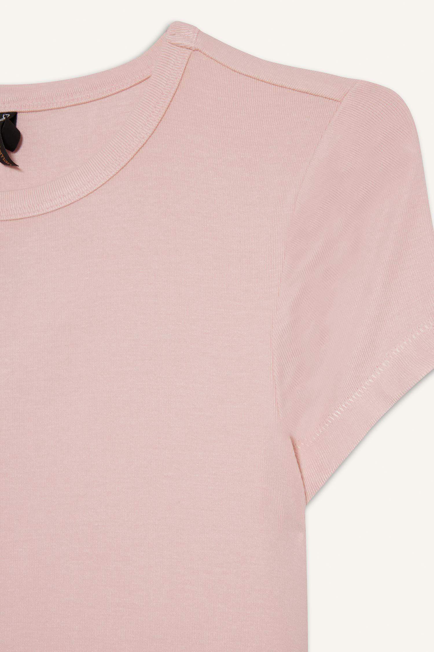 Slim Fit Dar Kesim Bisiklet Yaka Kısa Kollu Tişört