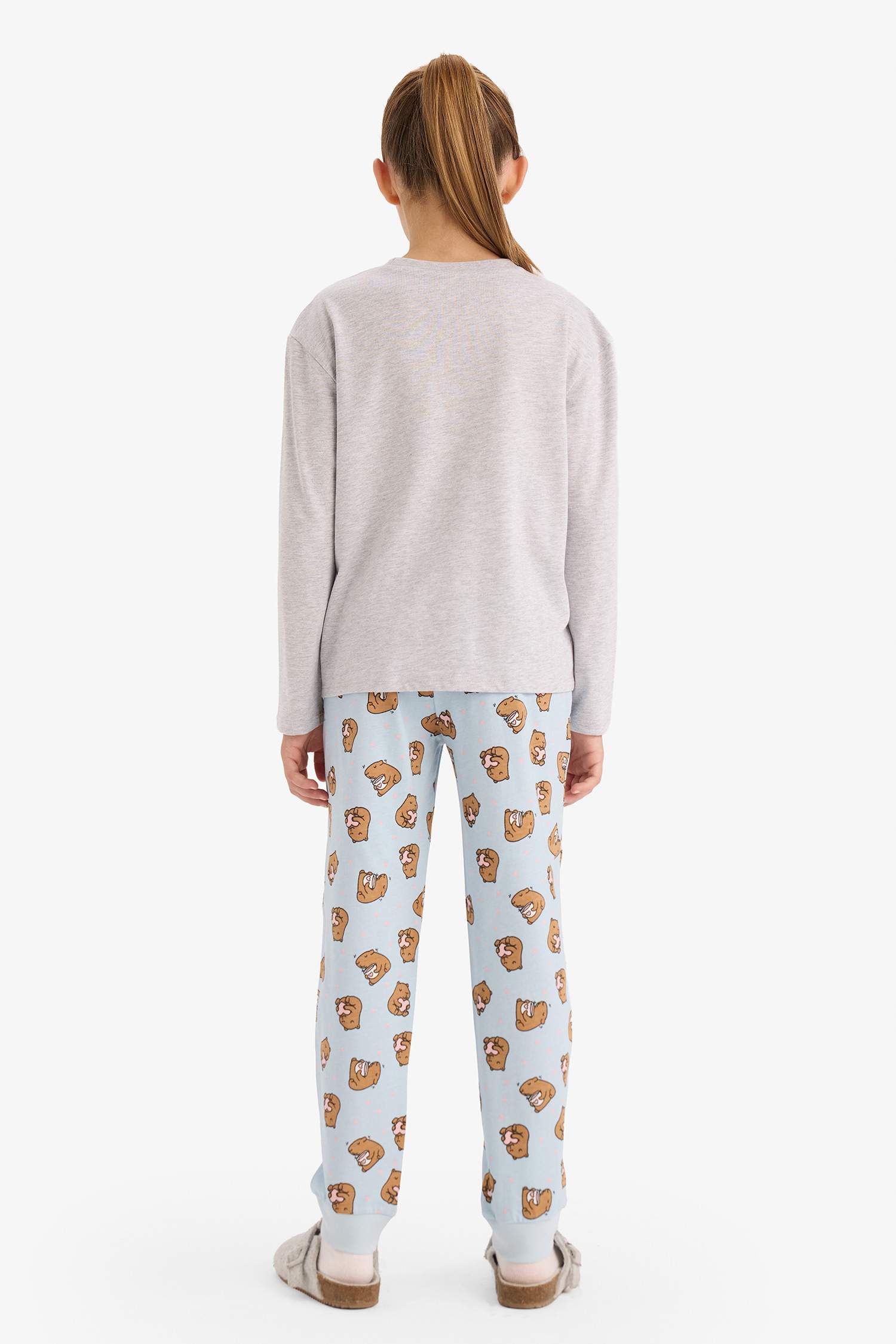 سيت بجامة بناتي مطبوع قصة عادية - قطعتين