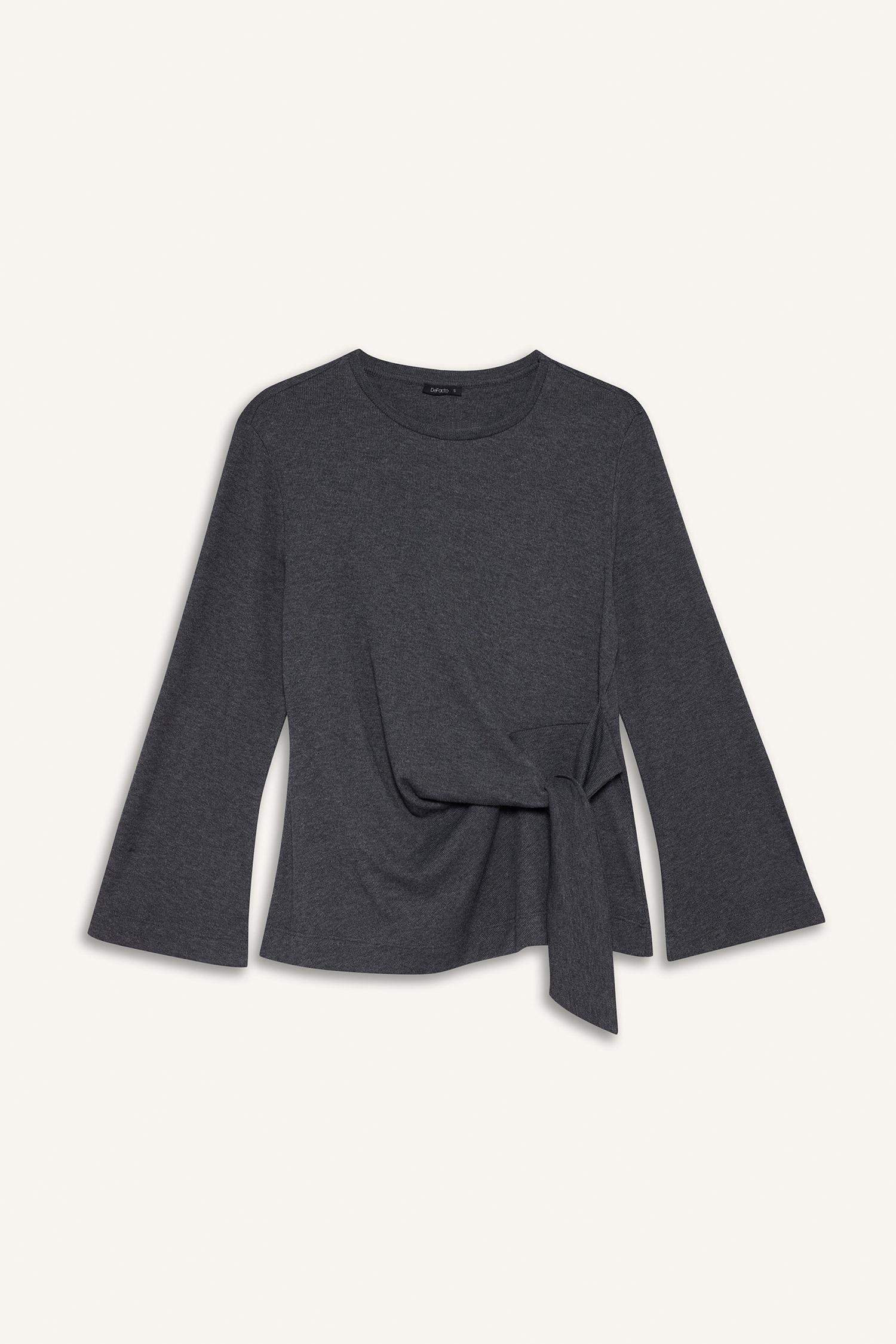 Regular Fit Bisiklet Yaka Bağlama Detaylı Uzun Kollu Tişört