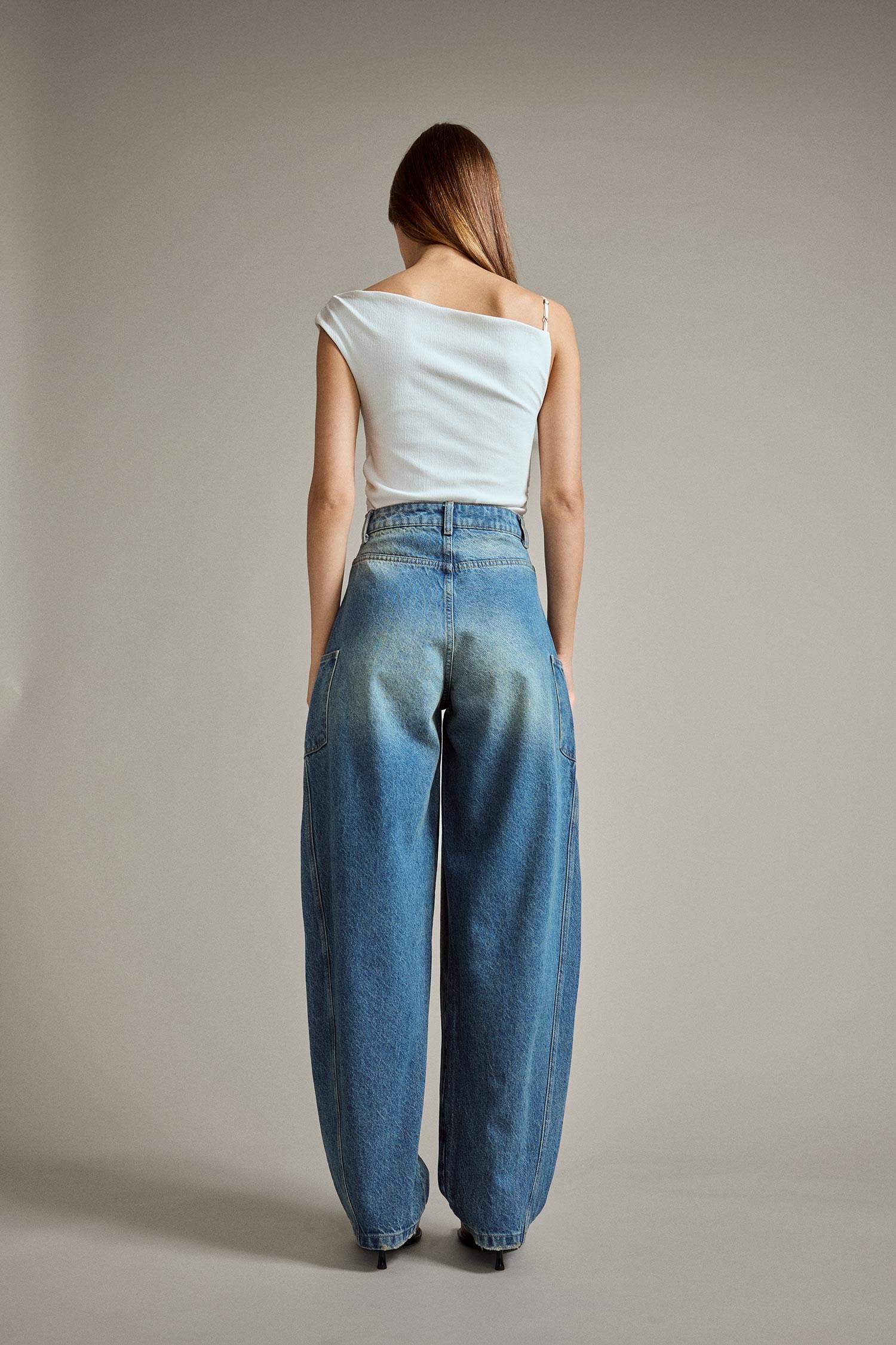 Barrel Fit Geniş Paça Jean Pantolon