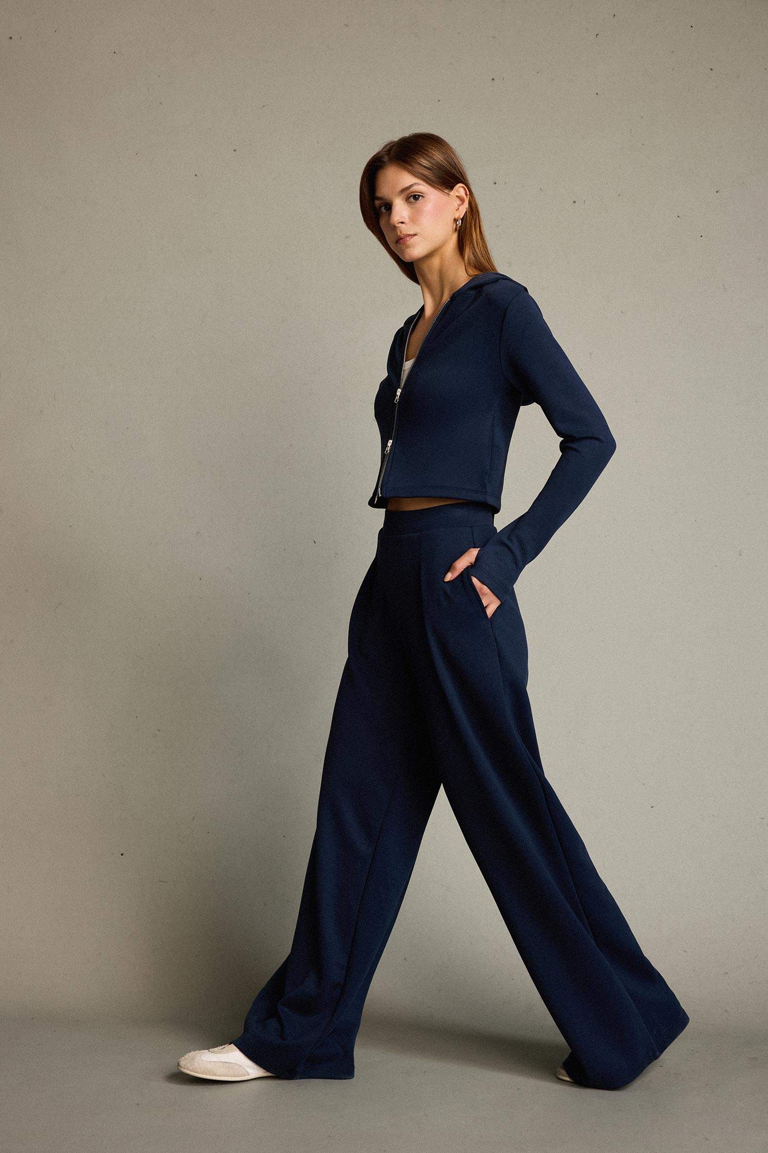 Regular Fit Normal Bel Düz Paça Modal Pantolon