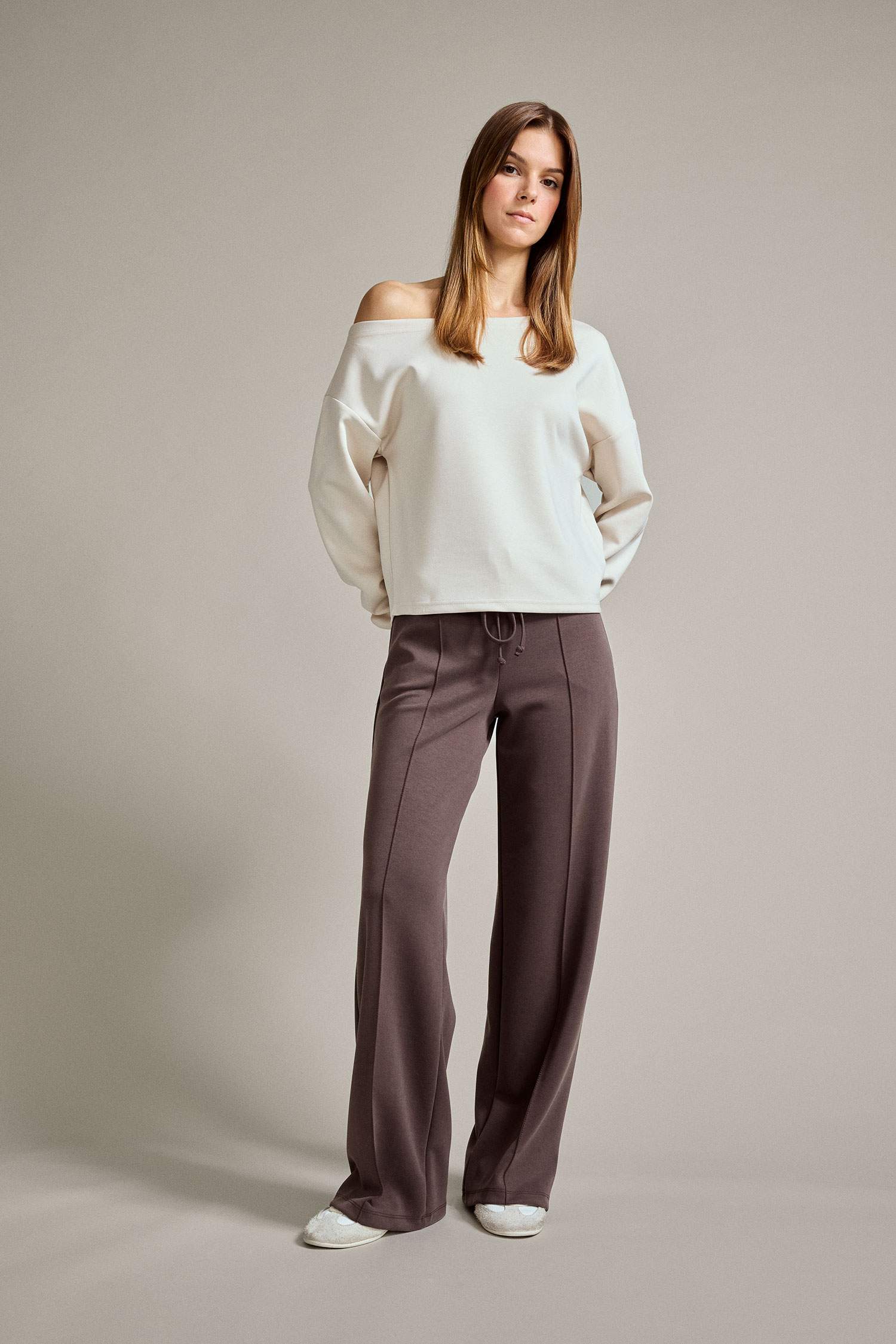 Relax Fit Normal Bel Düz Paça Modal Pantolon