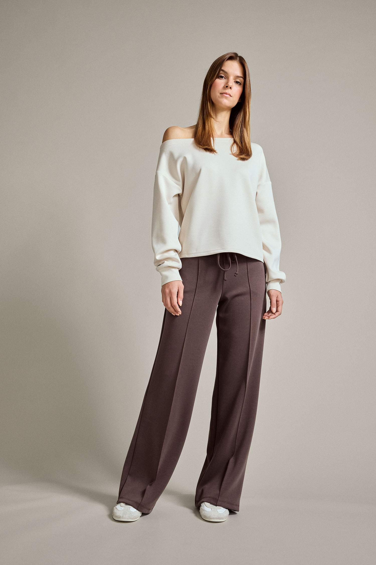 Relax Fit Normal Bel Düz Paça Modal Pantolon