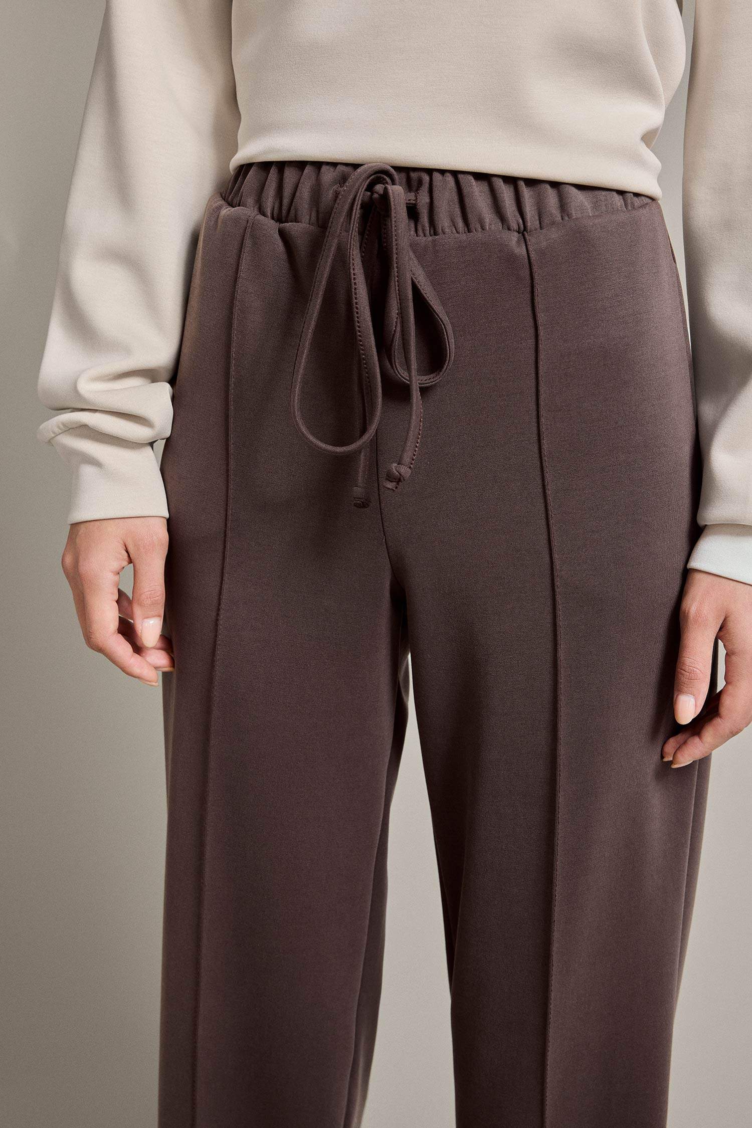 Relax Fit Normal Bel Düz Paça Modal Pantolon